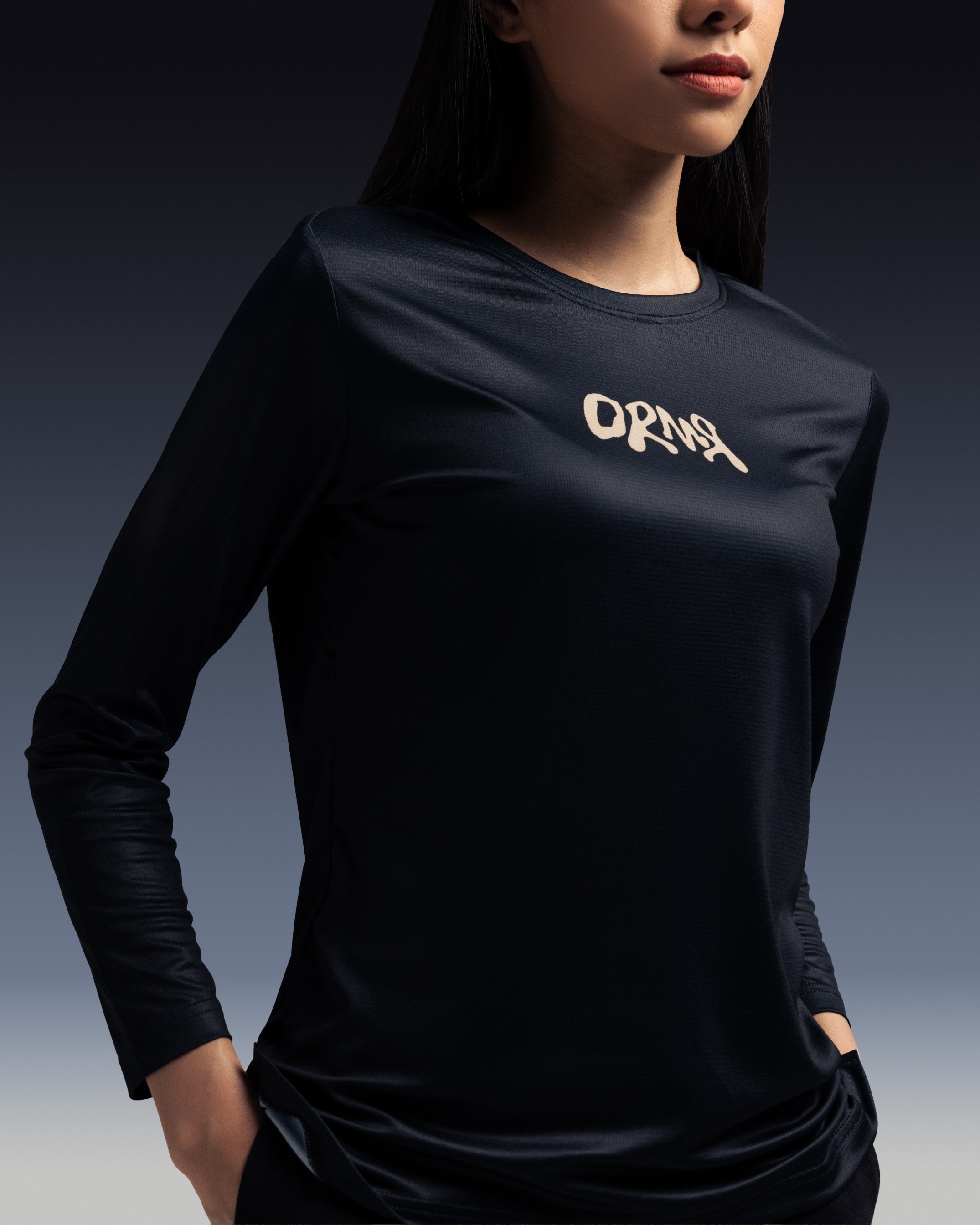 (RE-STOCK AWAL TAHUN) DRMR THE ENTITY WOMEN’S LONG - BLACK