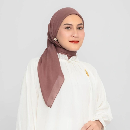 Image of Naraya Ultrafine Sewing Premium Logo gantung I