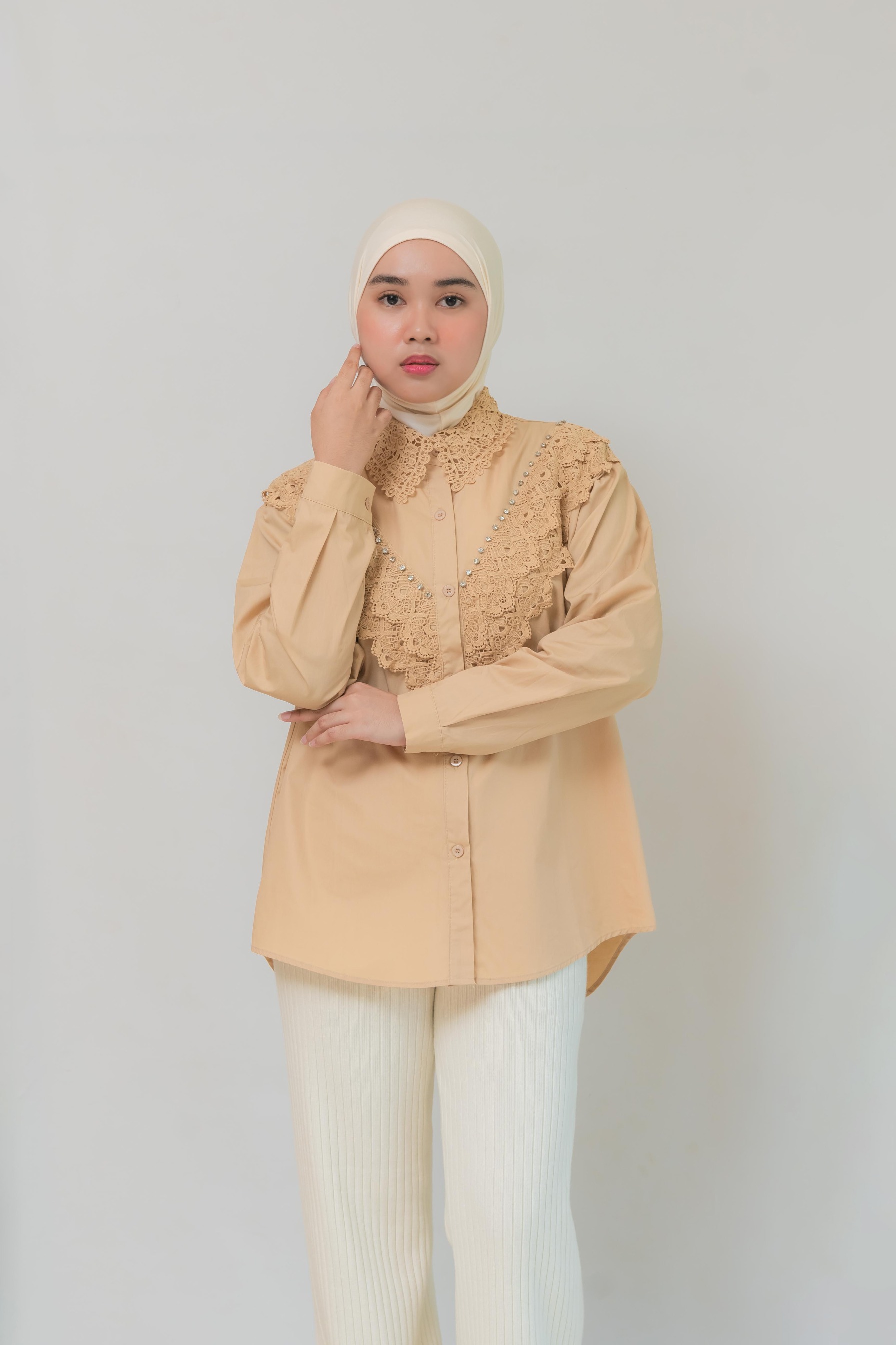 Naraya Cora Shirt