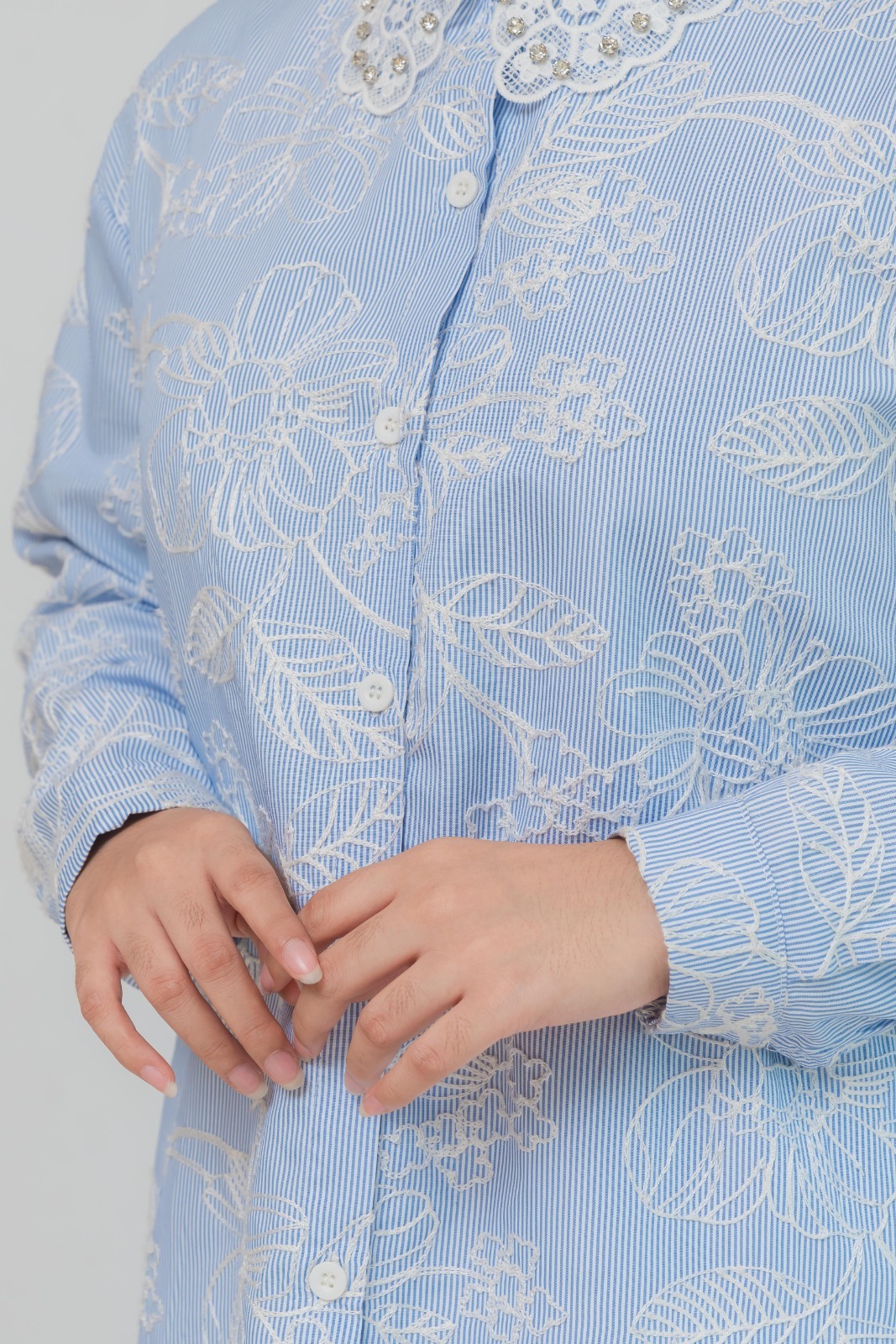 Naraya Mollie Shirt