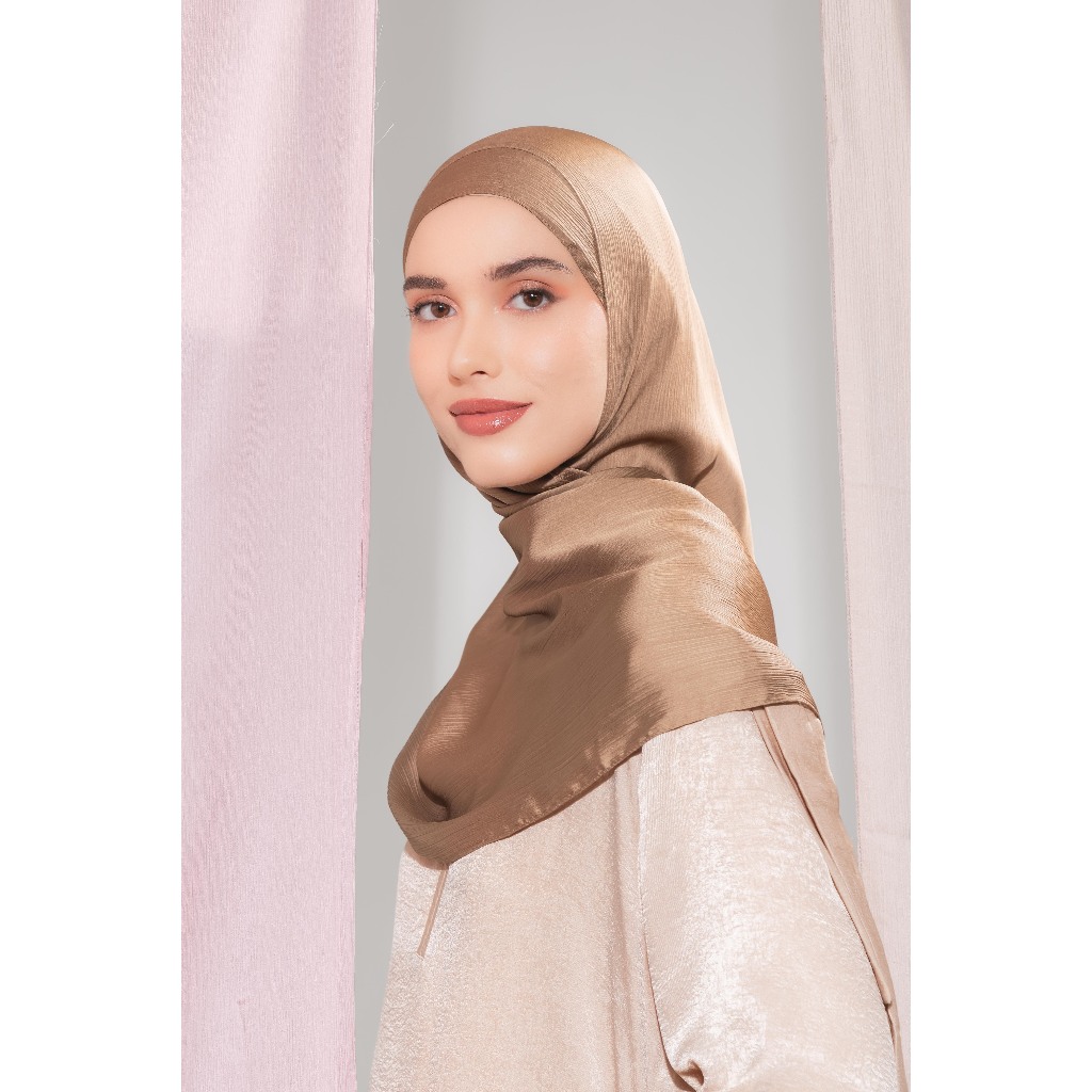 Naraya Nabilova Leiara Pasmina Cradenza