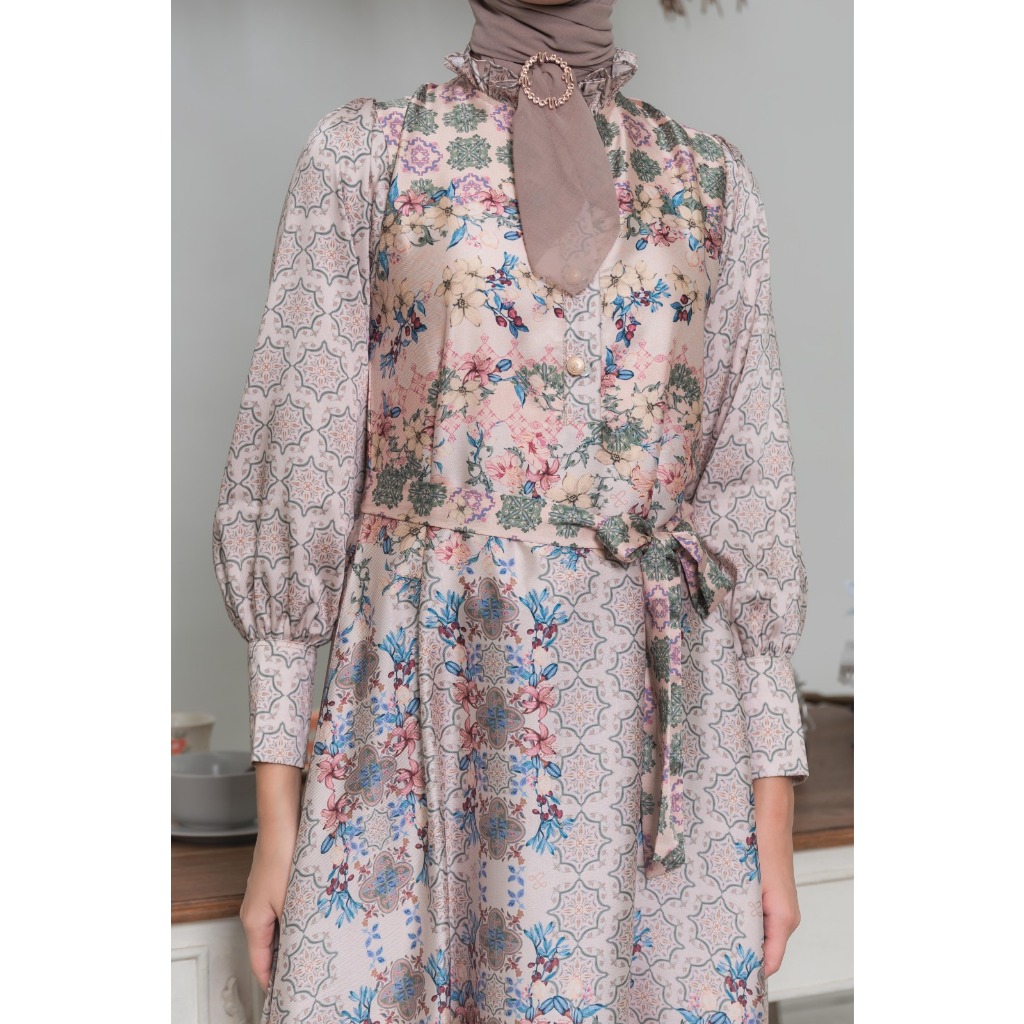 Naraya Sicilia Dress Ruffle