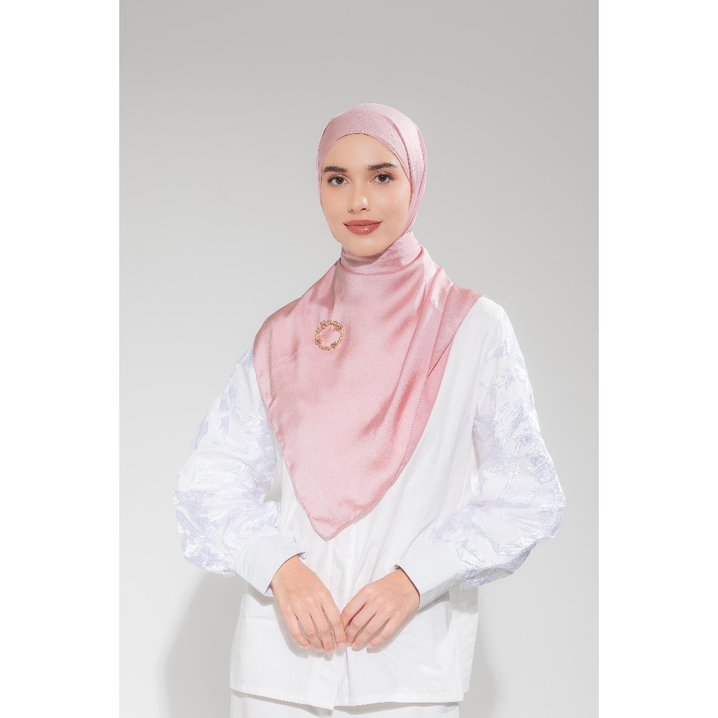 Naraya Nabilova Leiara Pasmina Cradenza