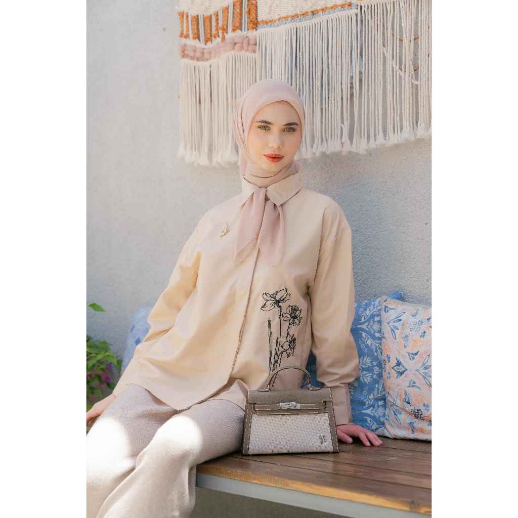 Naraya Lume Shirt Cotton Flower Bordir