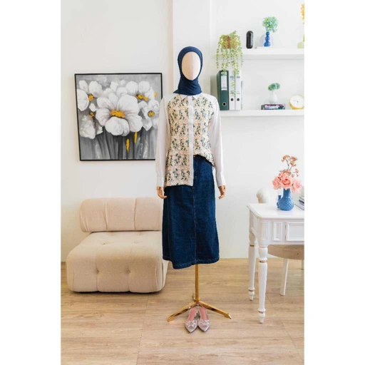 Image of Naraya Prunella shirt Toyobo & Embroidery cotton