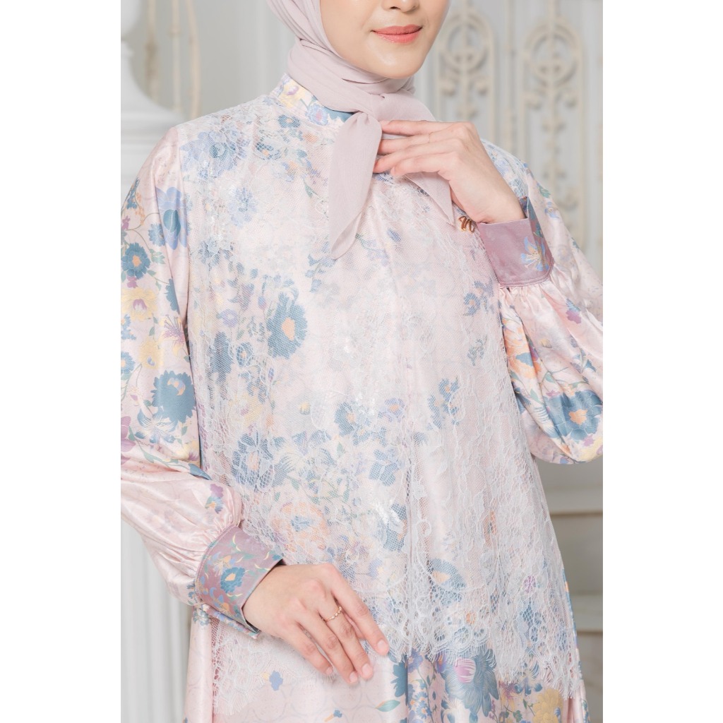 Naraya Lavina Ibu Lace Dress