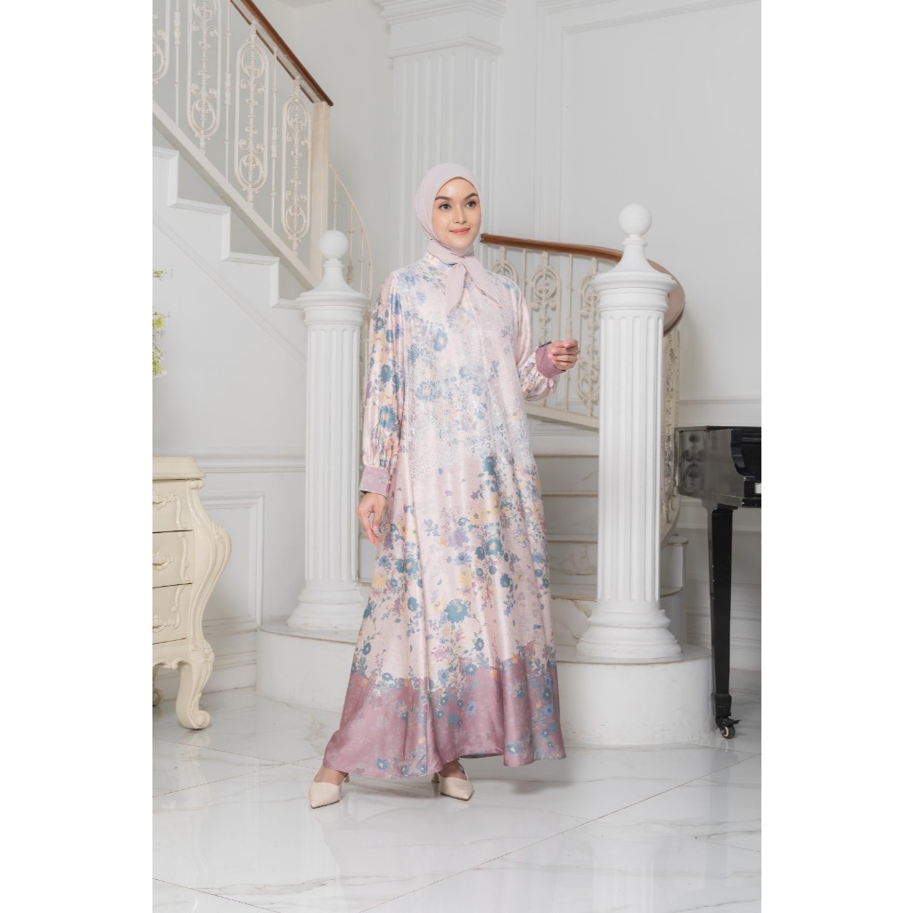Naraya Lavina Ibu Lace Dress