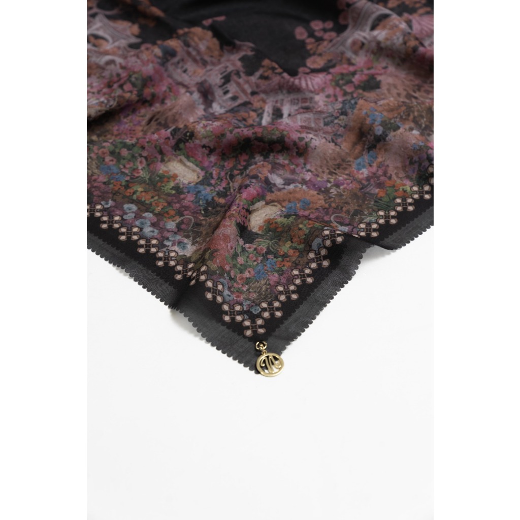 Naraya Madge Voal Versatile Series