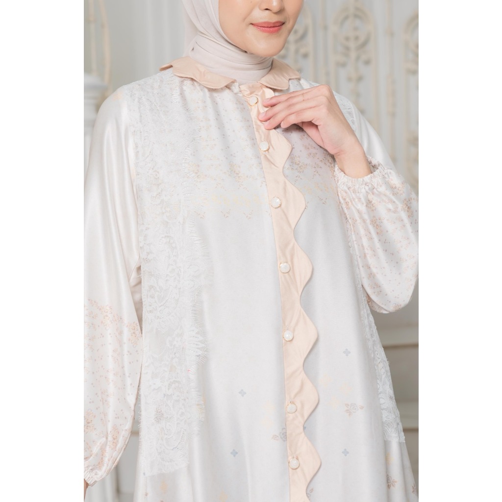 Naraya Alunea Ibu Lace Dress