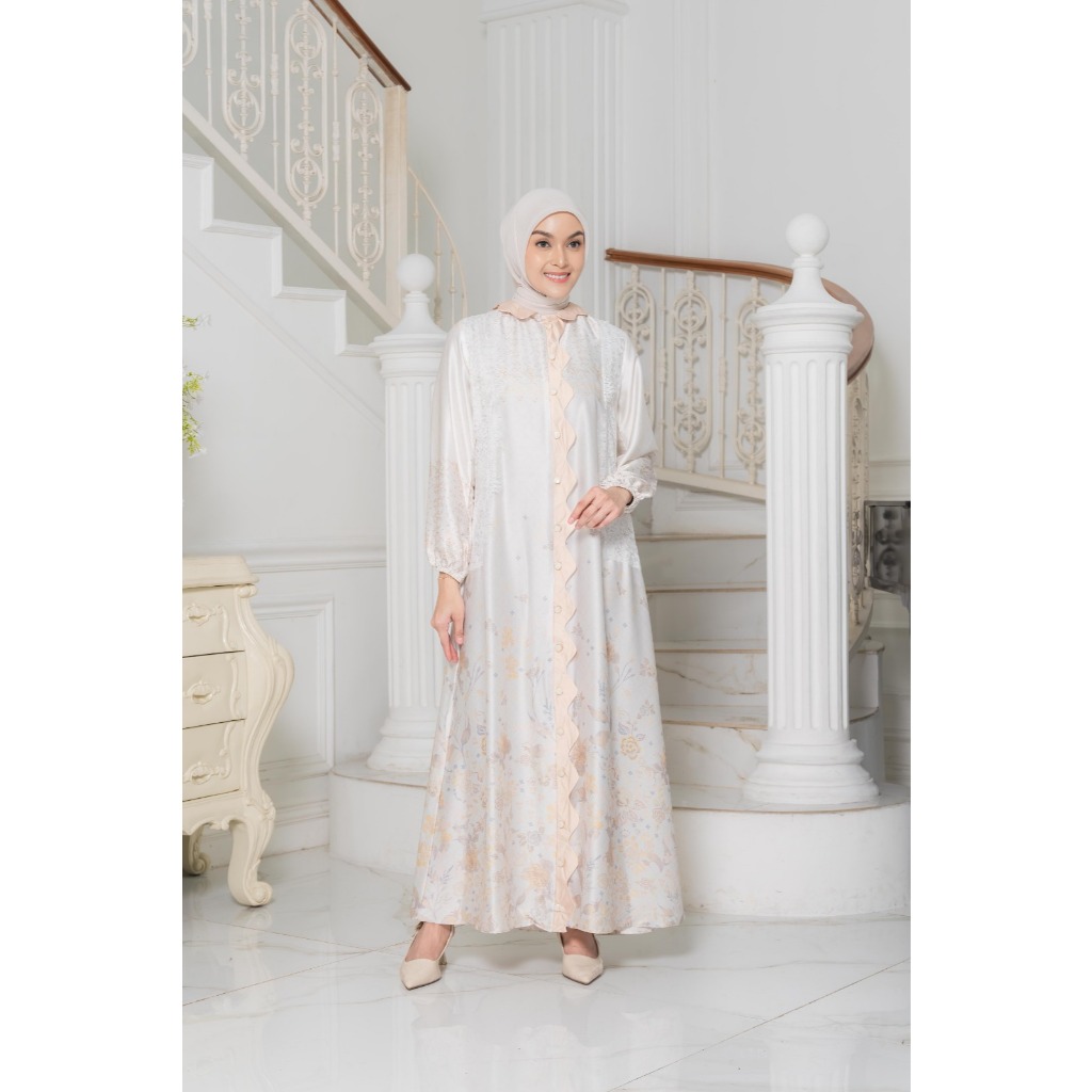 Naraya Alunea Ibu Lace Dress