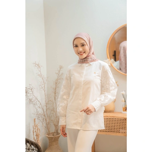 Image of Naraya Oryn Shirt Pipeline Premium Cotton & Tulle Brodir