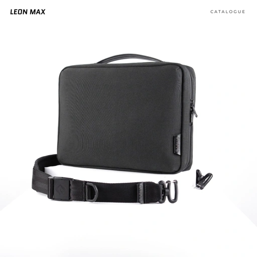 Image of LEON MAX Slingbag Messenger - Black