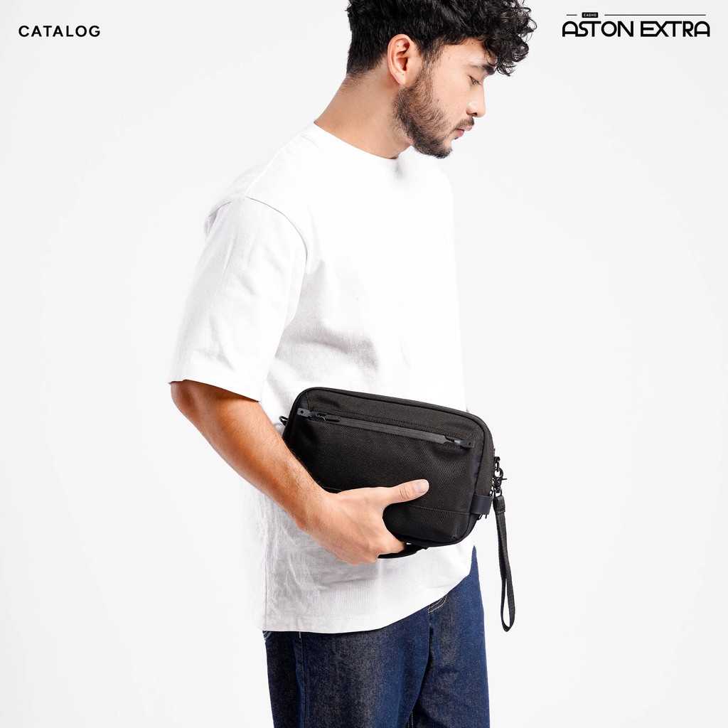 Exclusive - ASTON EXTRA Handbag - Black