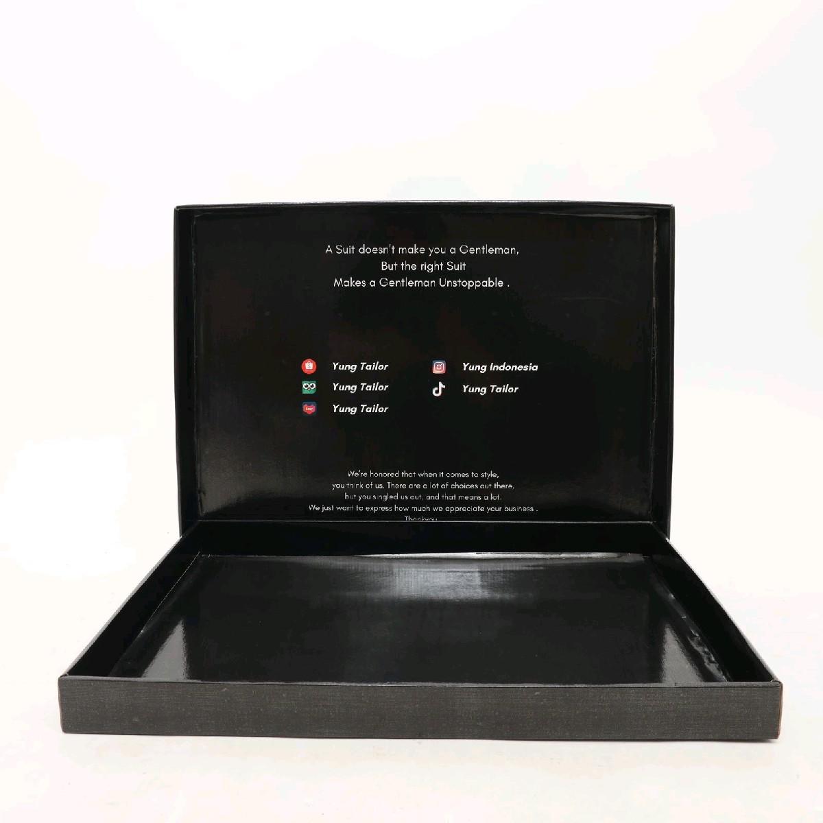 YUNG Box Packing Premium Jas dengan Desain Terbaru