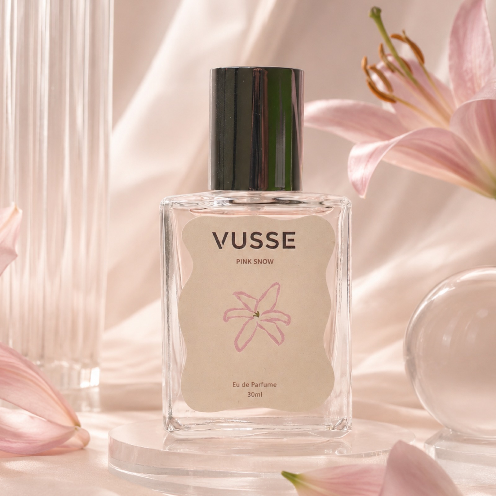 Vusse by Seger Snow Pink Snow Eau De Parfum | Parfum Floral Powdery Tahan Lama, Ringan, Fresh dan Nyaman Digunakan Sehari-hari