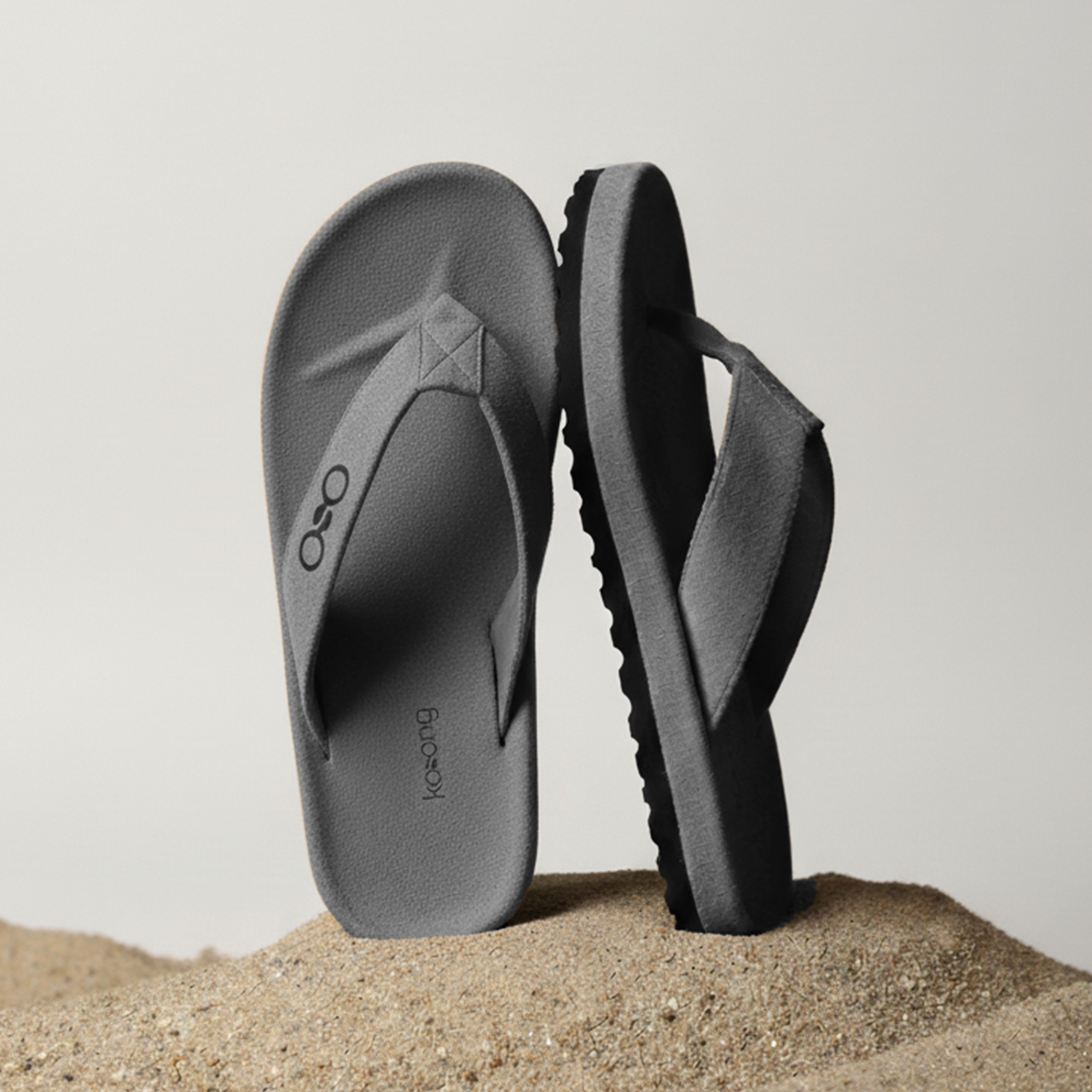 Kosong.Ltd Sandal Jepit Pria / Wanita - Grey