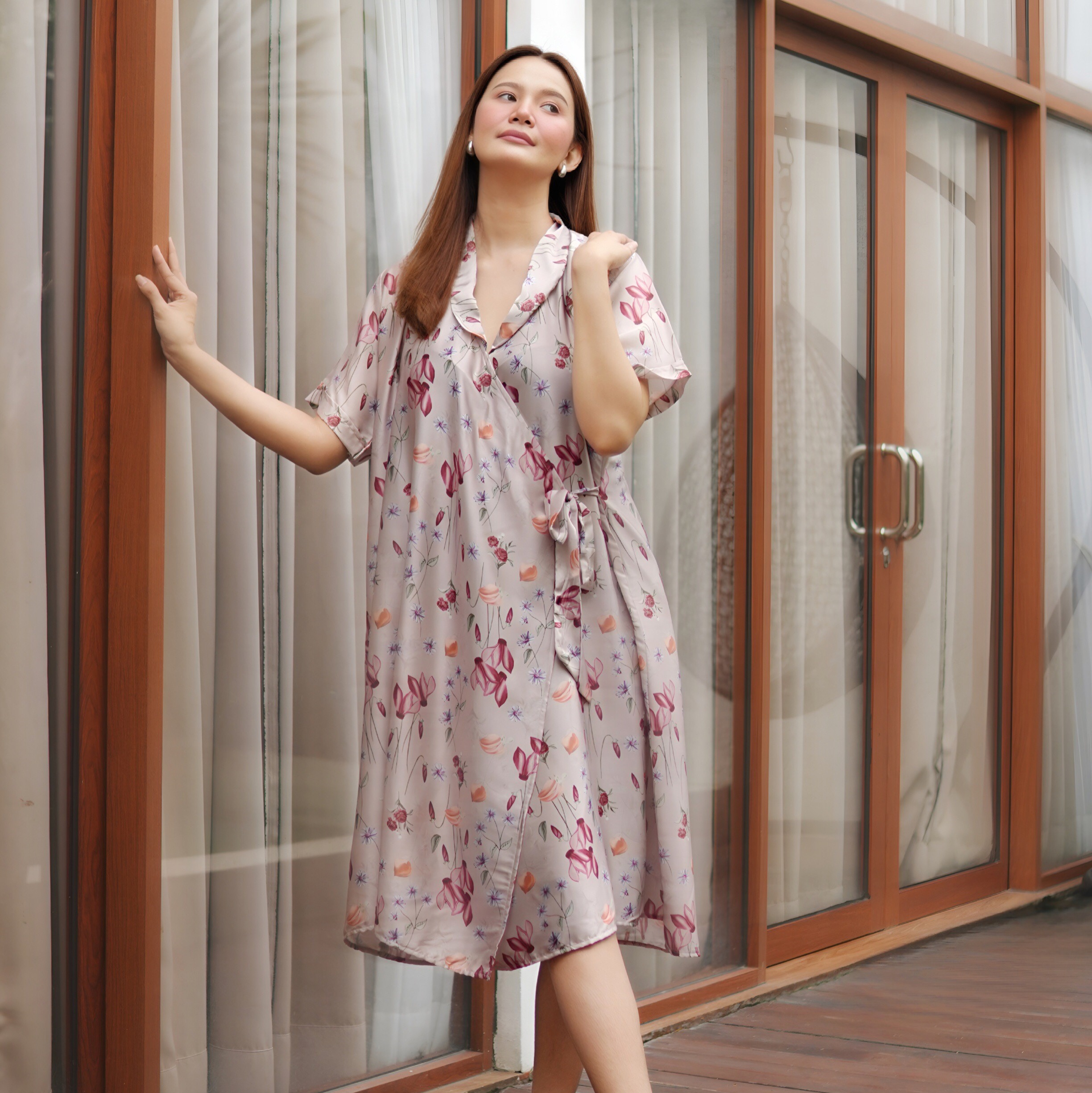 FINE ERIKA │ Kimono Pendek Premium Silk Lengan Pendek