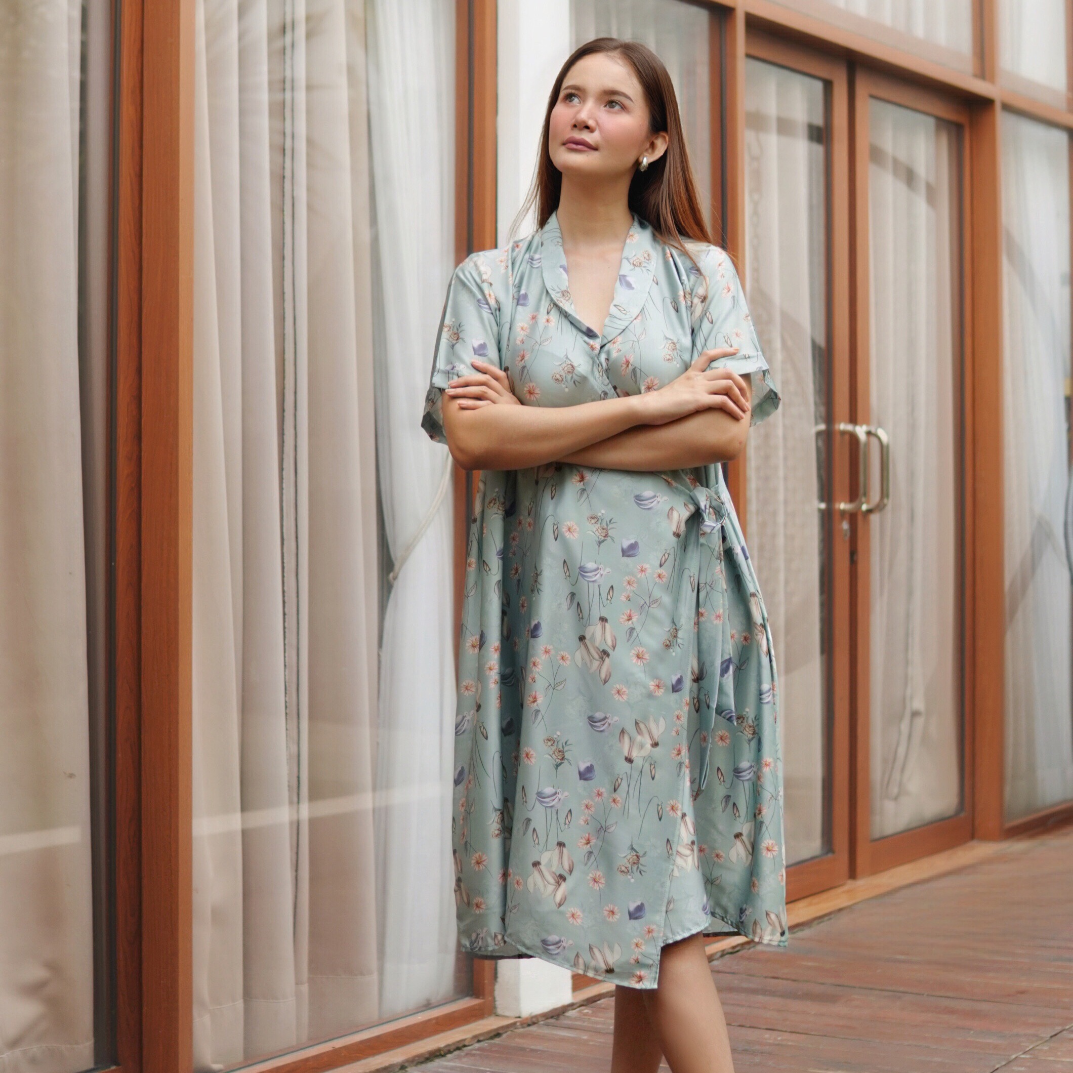 FINE ERIKA │ Kimono Pendek Premium Silk Lengan Pendek