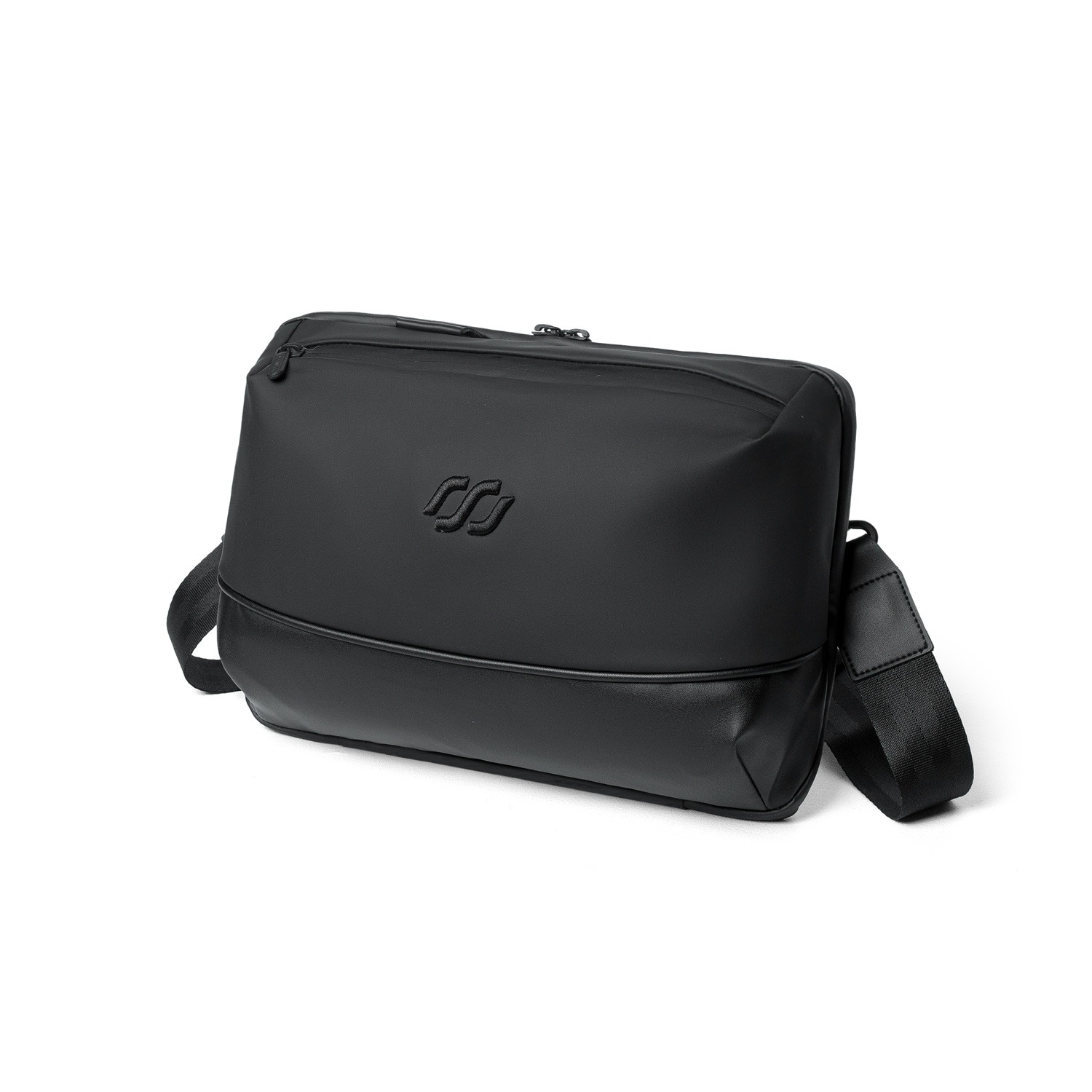 LOGAN HANDBAG | TAS IPAD
