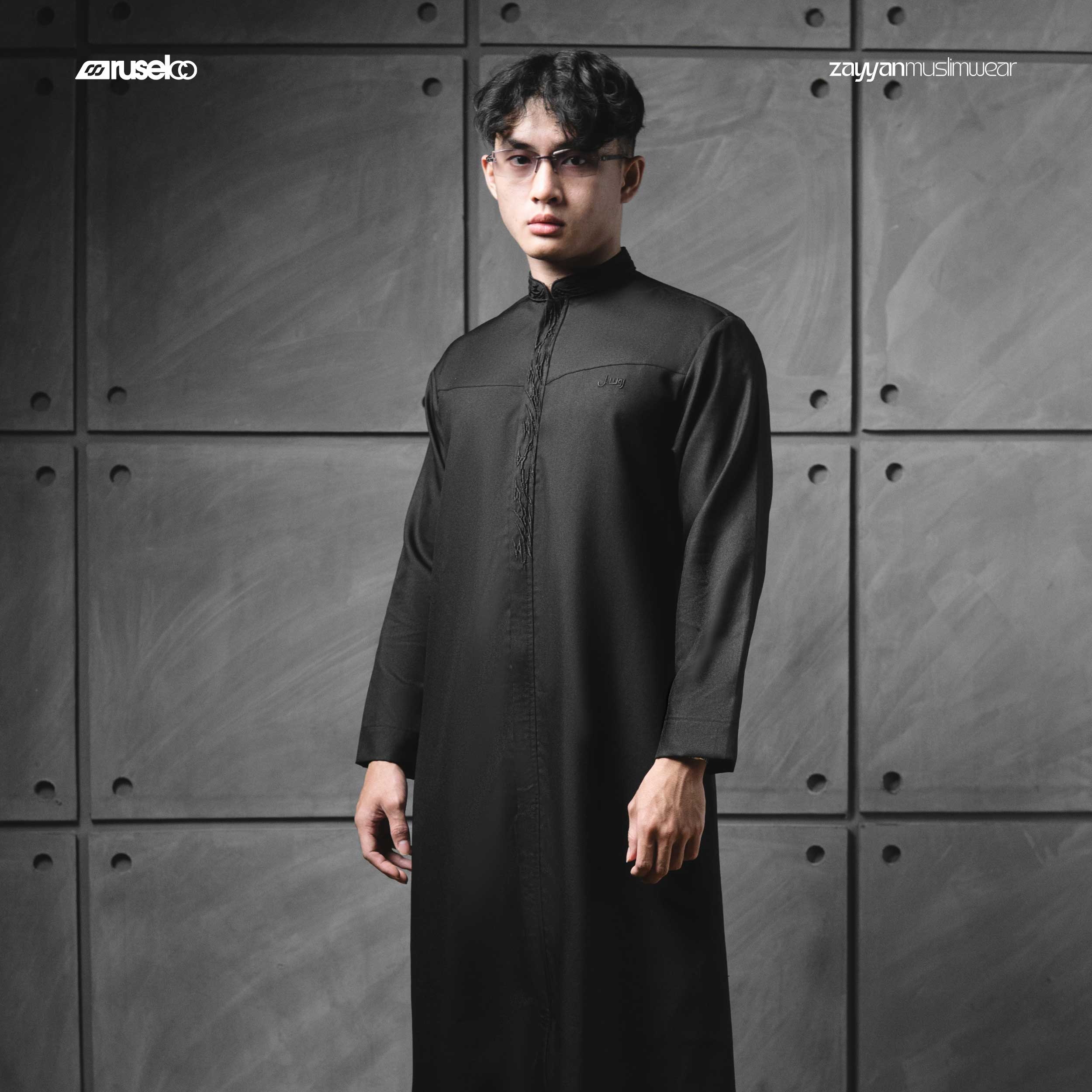 ZAYYAN THOBE | GAMIS