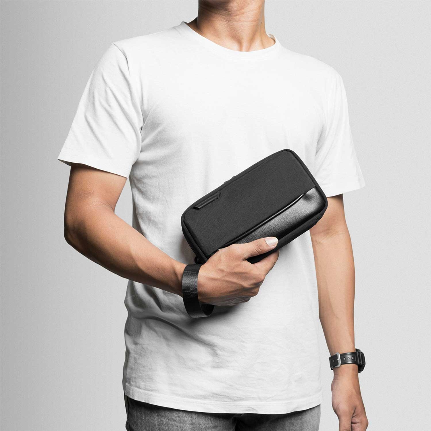 NOAH (PRO) HANDBAG