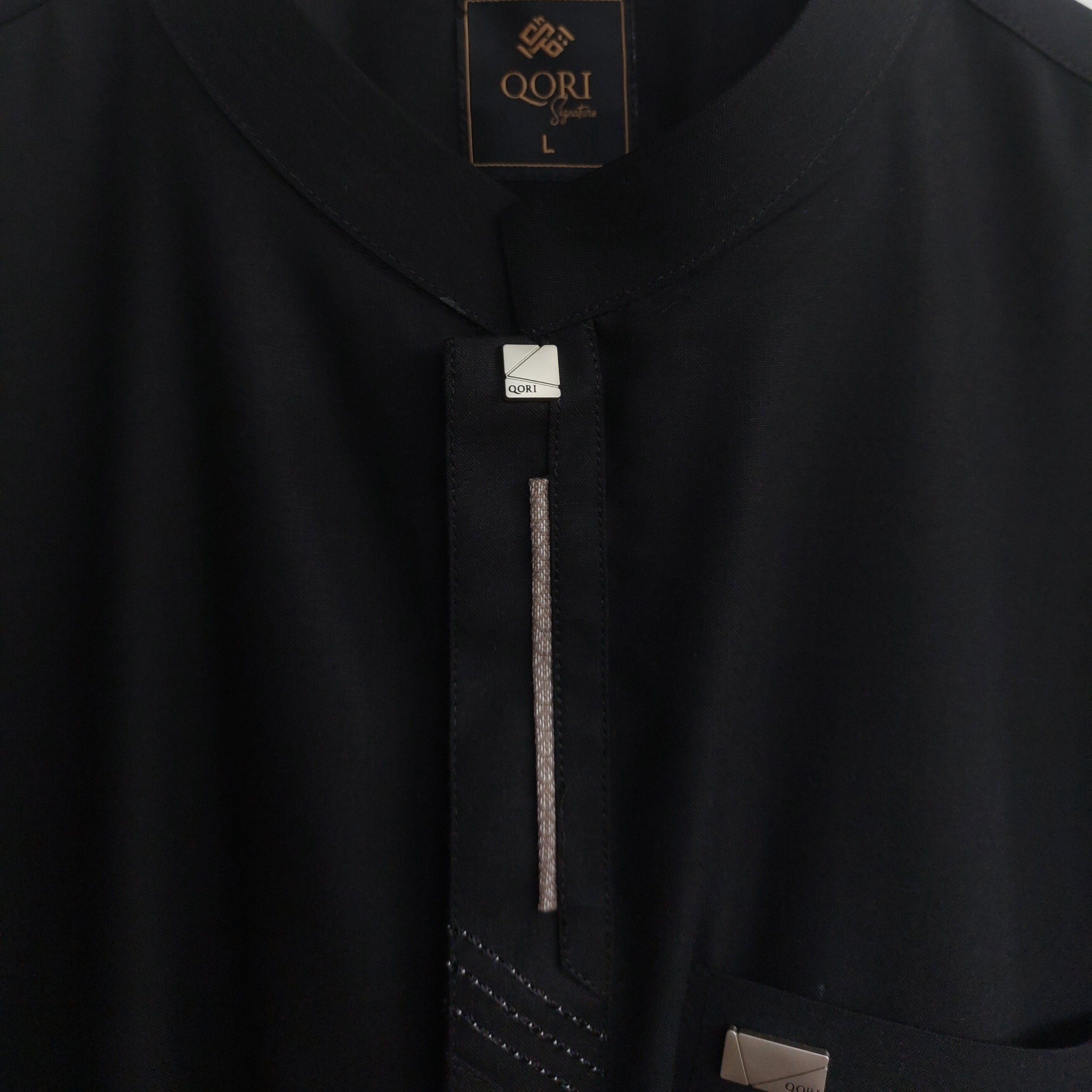 Qori Apparel Signature Fadhalah bin 'Ubaid al-Ausi Kemeja Koko Casual Lengan Panjang FAD-2