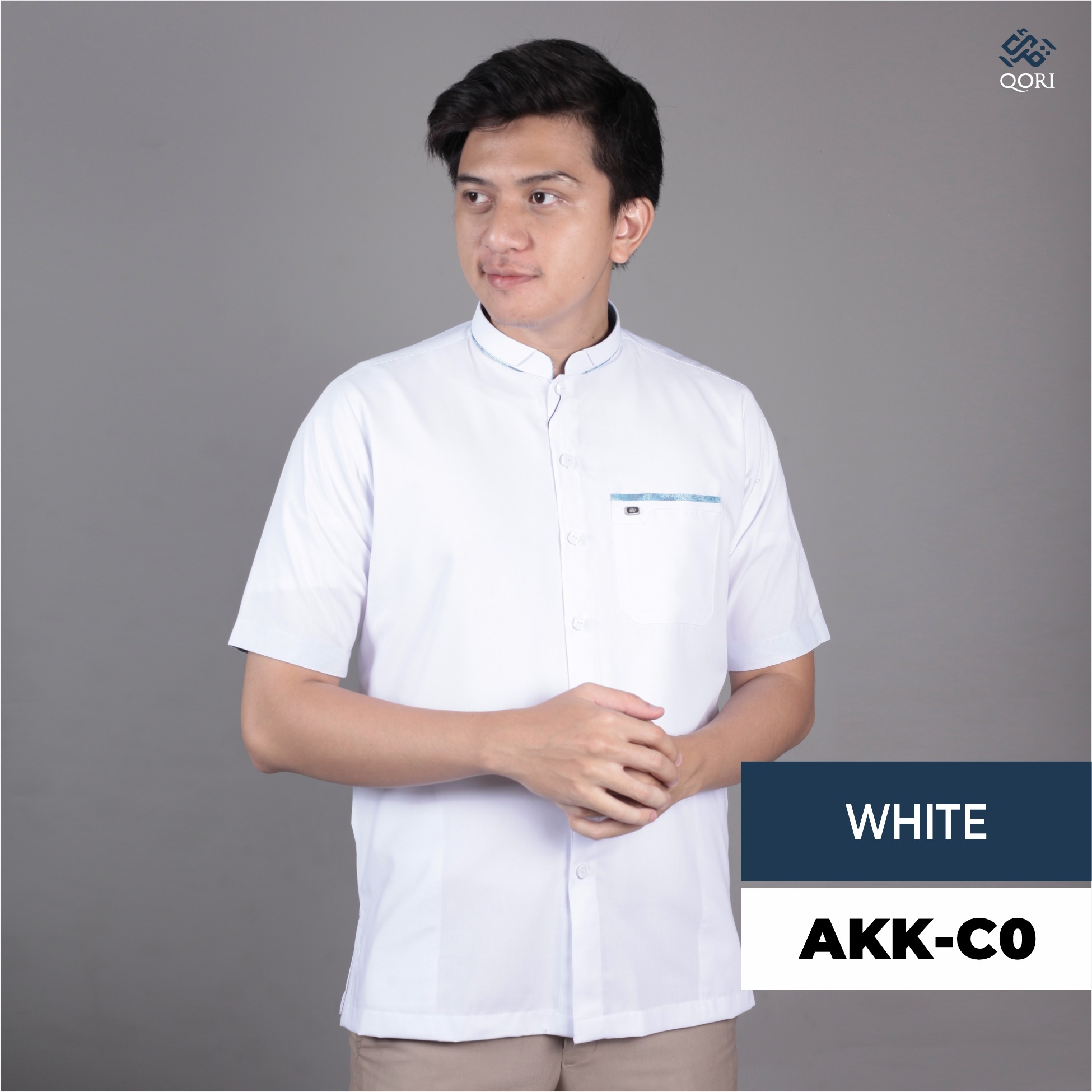 Qori Apparel Casual Reguler White Series Kemeja Lengan Pendek - 25/26