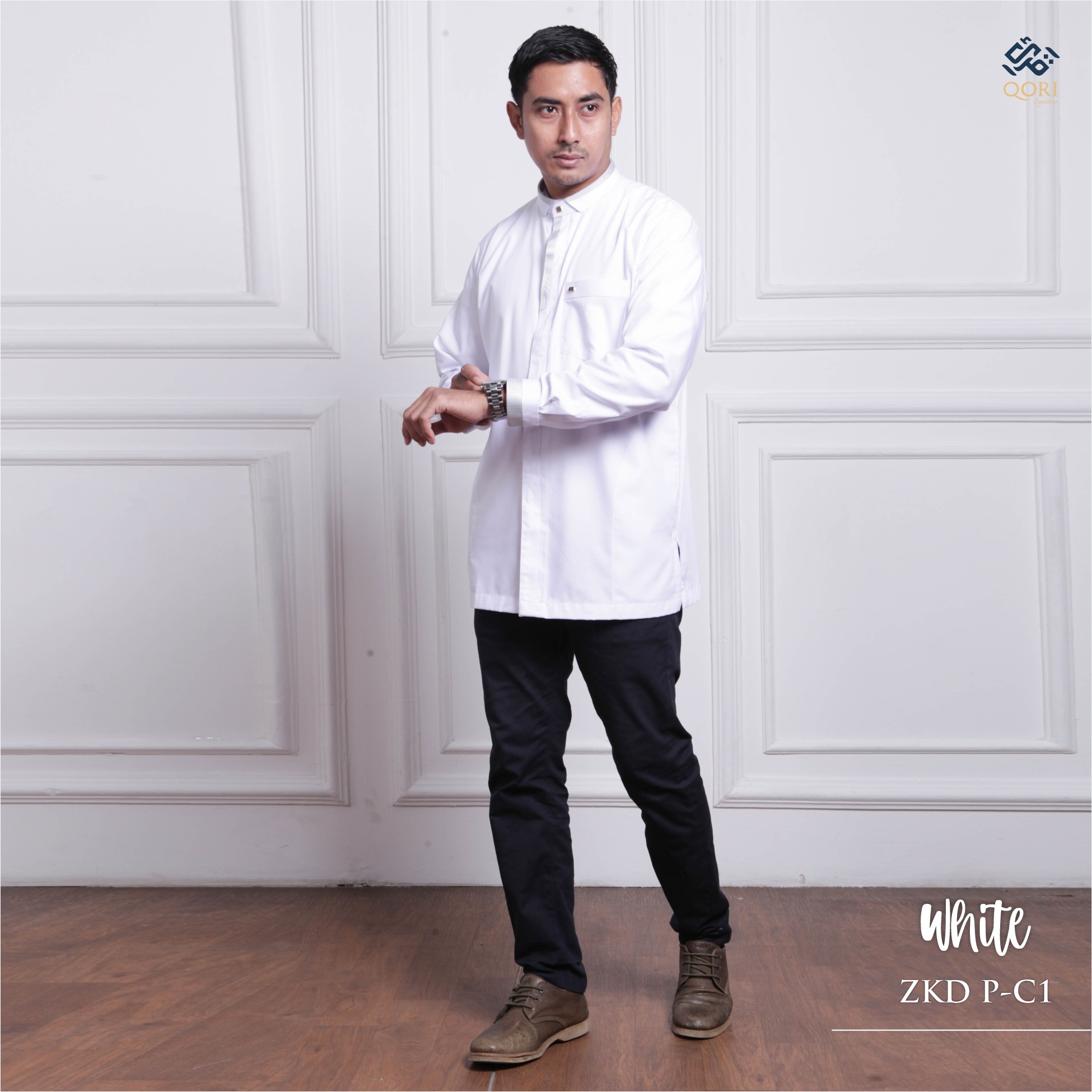 Qori Apparel Signature Zeecka SeriesPria Kemeja Koko Lengan Panjang ZKD-2