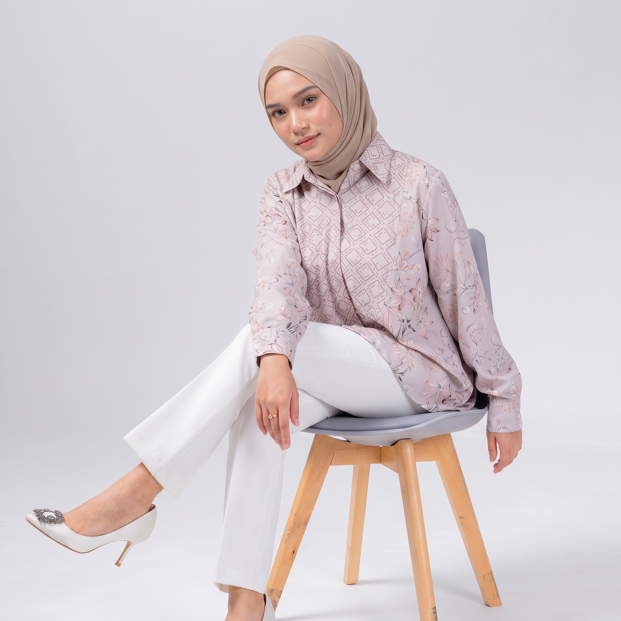 Qori Women - Premium Shirt Hana Series Kemeja Wanita