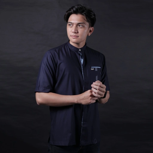 Image of Qori Apparel Signature Syurahbil bin Hasanah Baju Koko Pria Lengan Pendek SYU-1