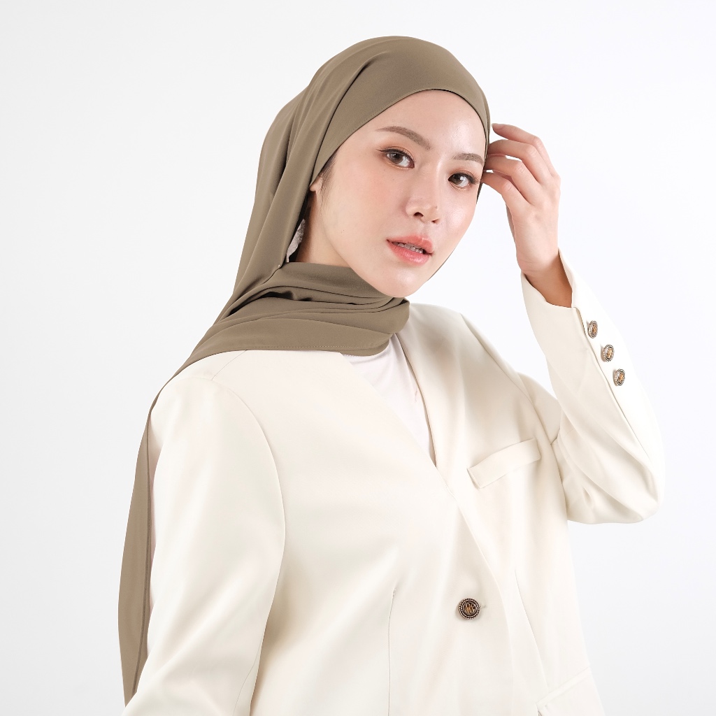 Belle Shawl (Chiffon Ceruty Shawl)
