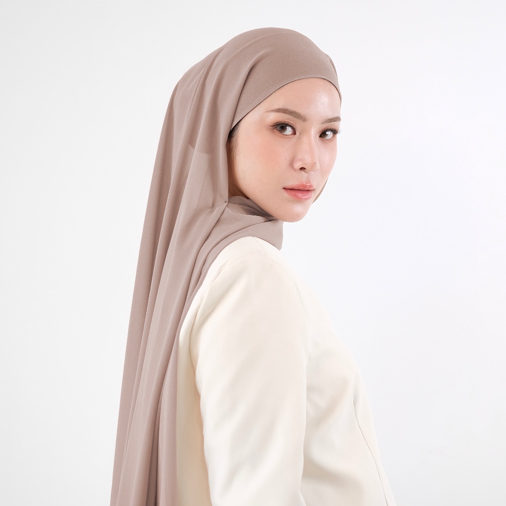 Belle Shawl (Chiffon Ceruty Shawl)