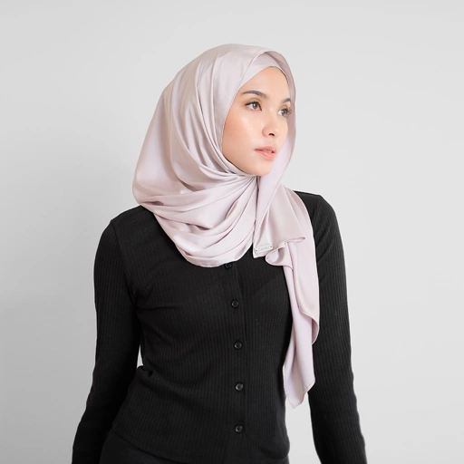 Image of Reject Mecca Sateen Shawl