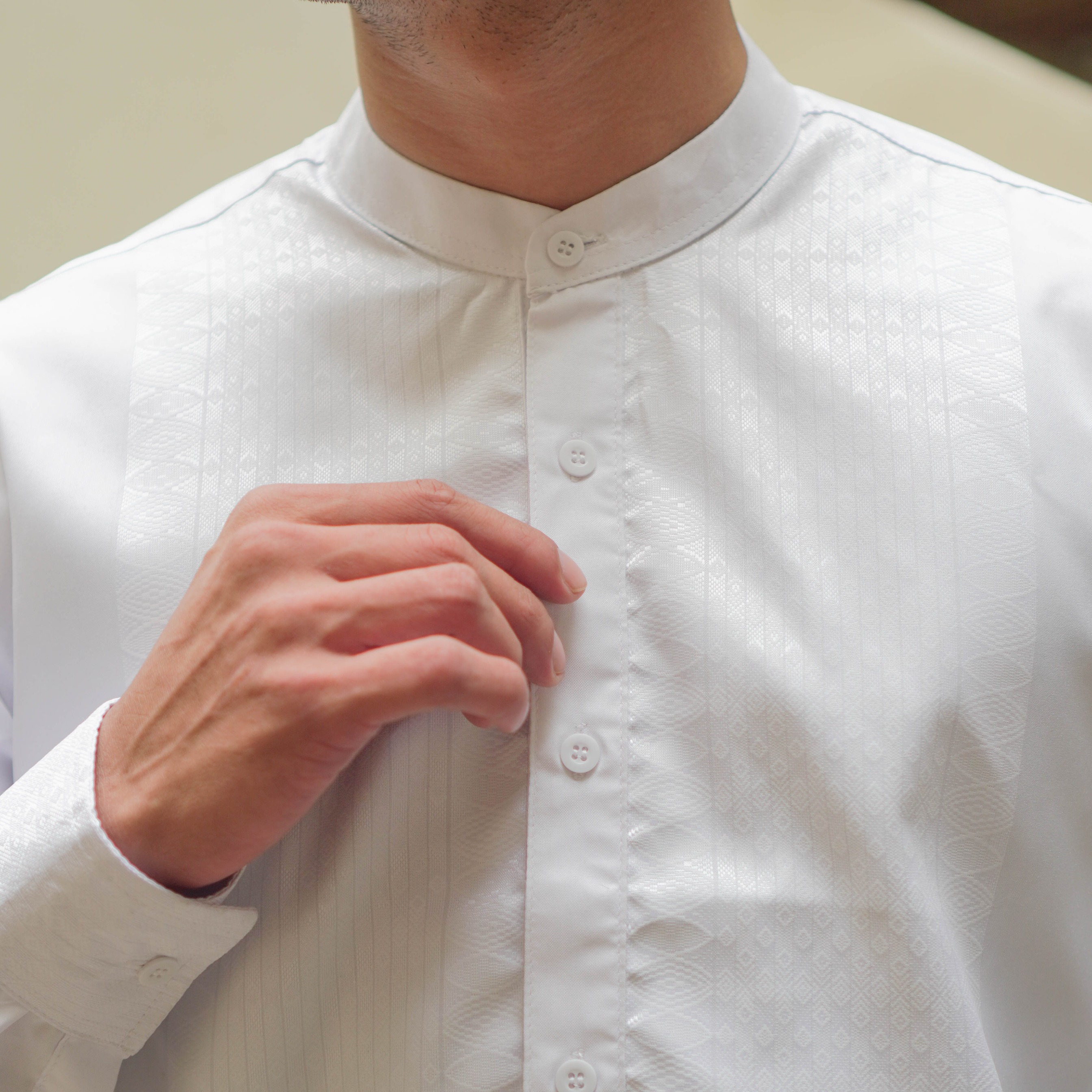 (Exclusive Baju Lebaran 2026) Baju Koko Pria Lengan Panjang Izzan - Kemeja Koko Muslim Dewasa