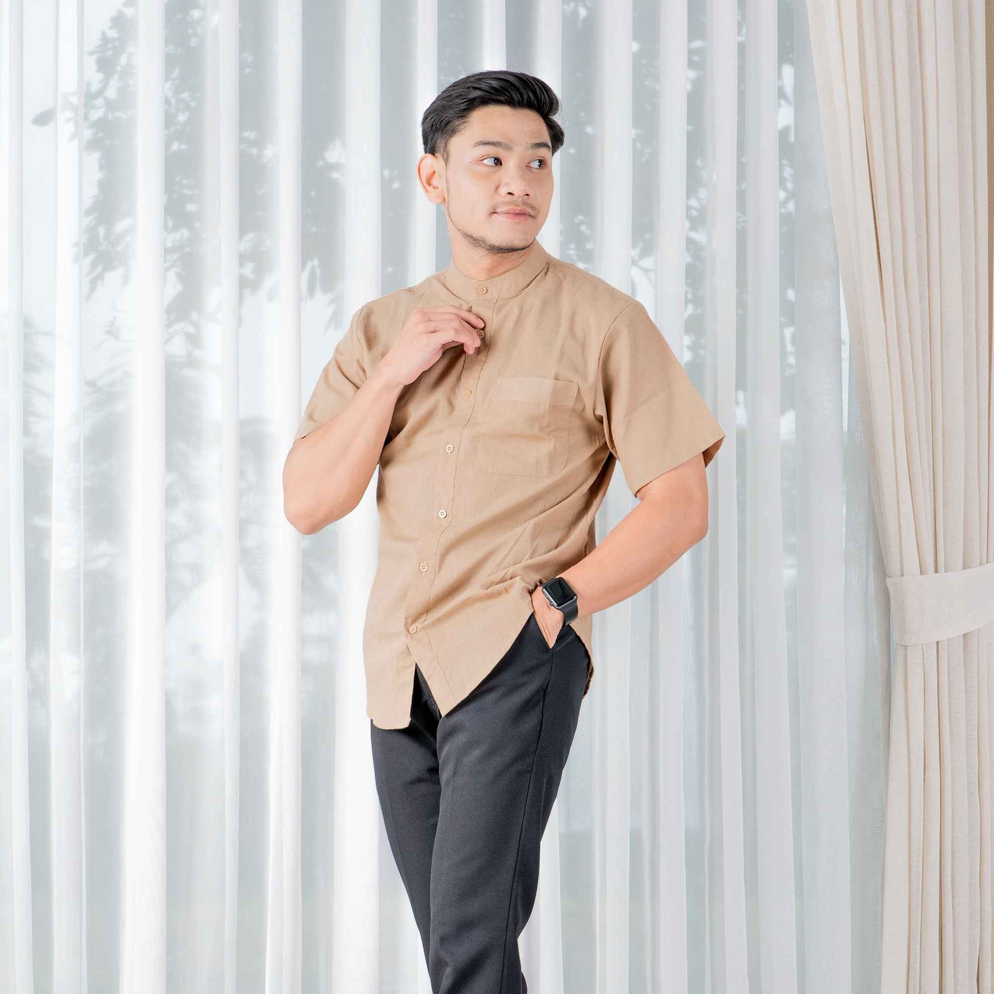 Kemeja Koko Pria Lengan Pendek Bahan Oxford Ryden - Kemeja Polos Basic Pria