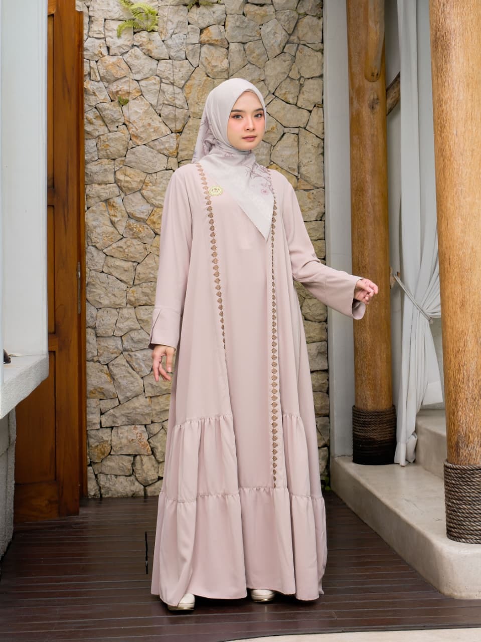 DRESS STYLE 2 | SARIMBIT ANANTA KINASIH