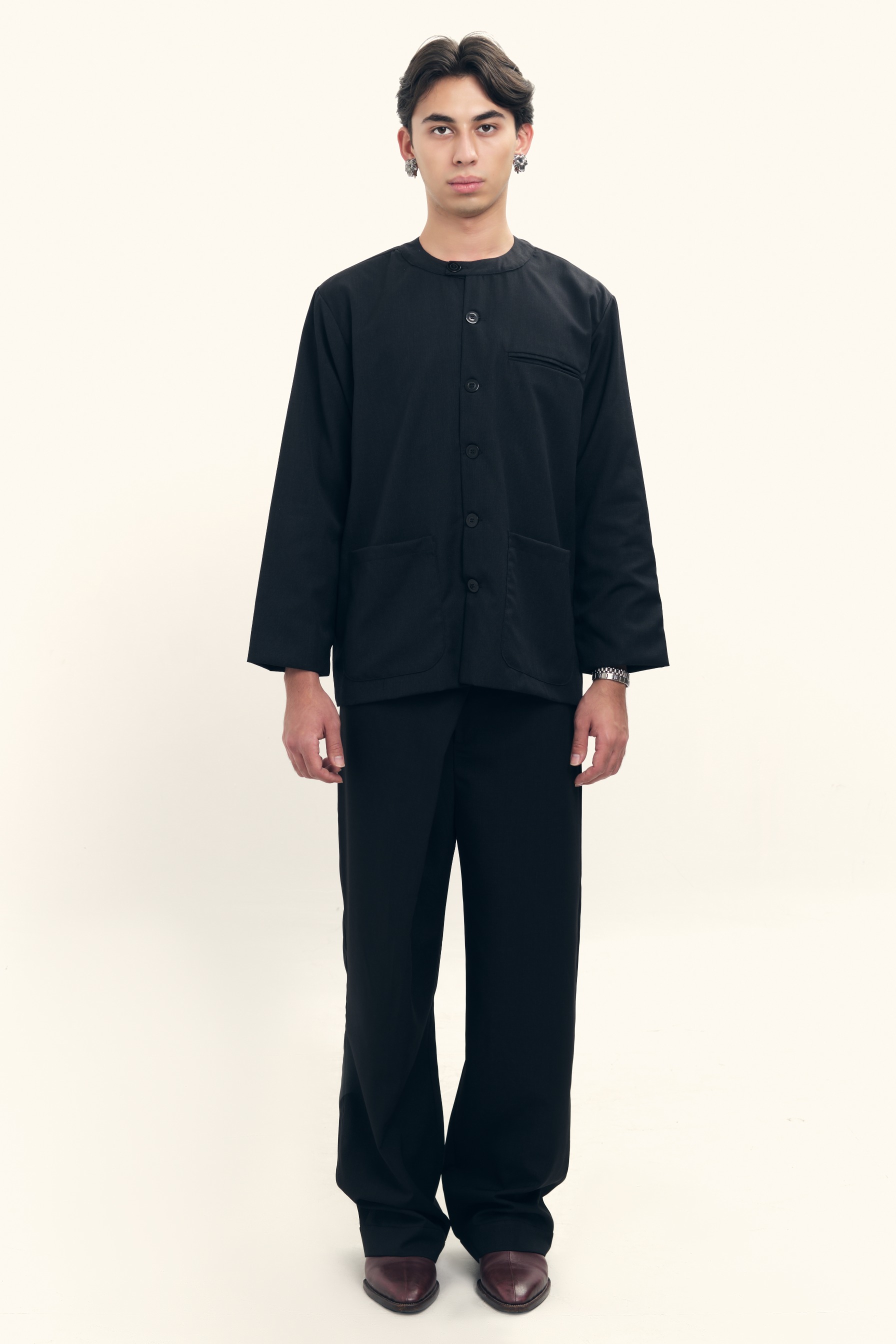Relaxed Collarless Suit Jacket in Wool 