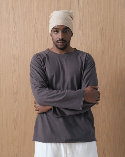 Image of Nol Raglan Long  Sleeves