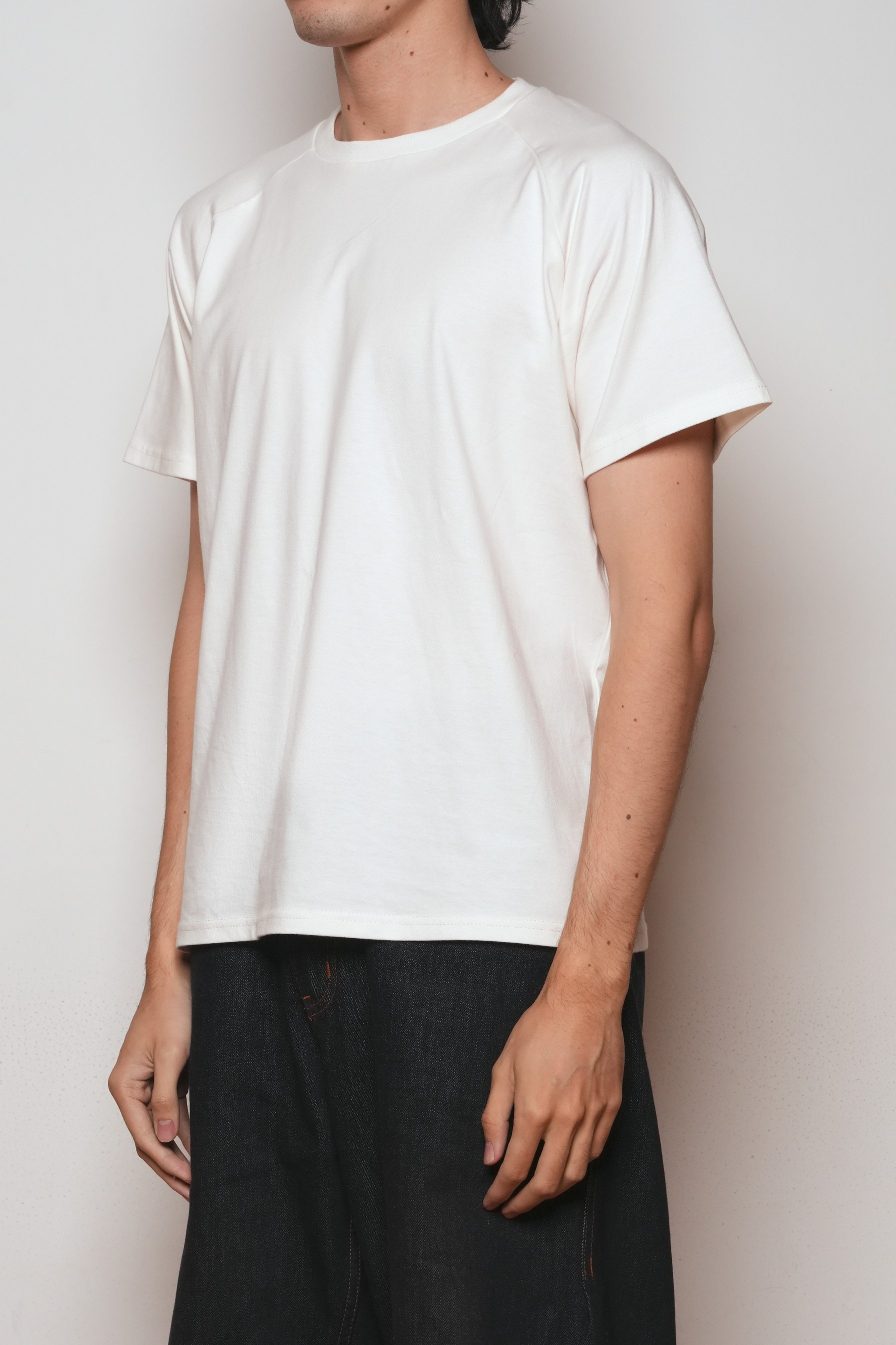 Nol Boxy Raglan Tee