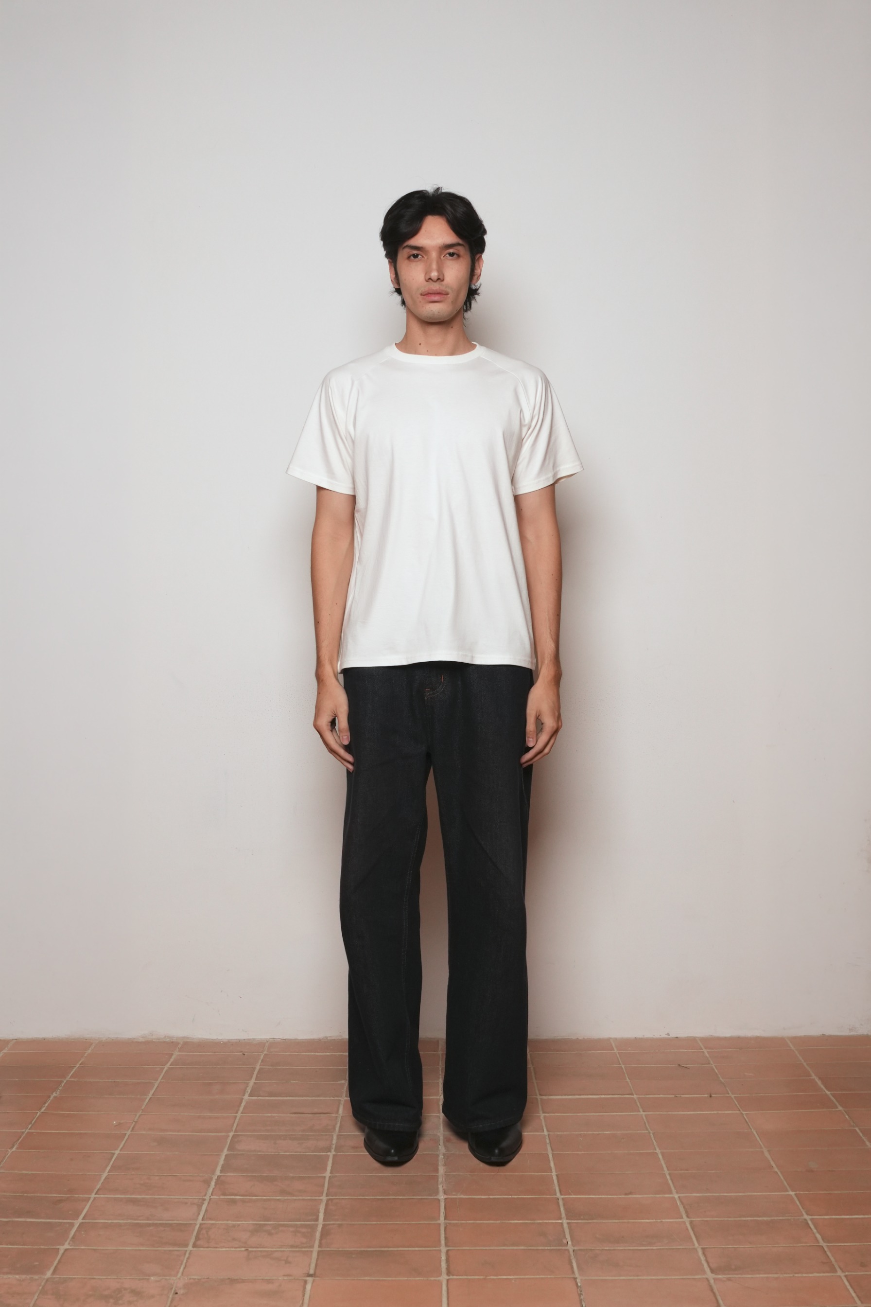 Nol Boxy Raglan Tee