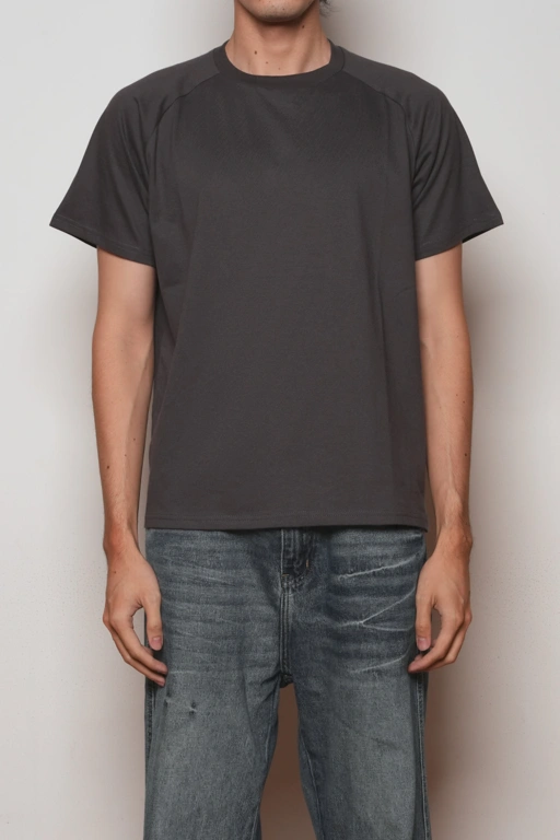 Nol Boxy Raglan Tee