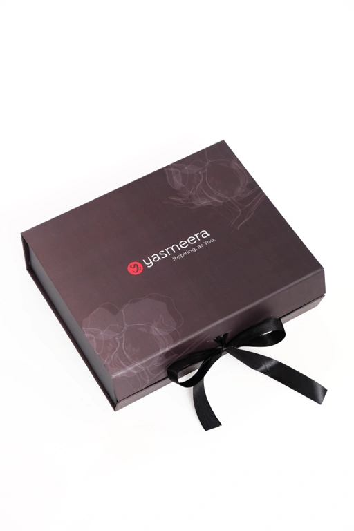 Image of BOX HAMPERS YASMEERA