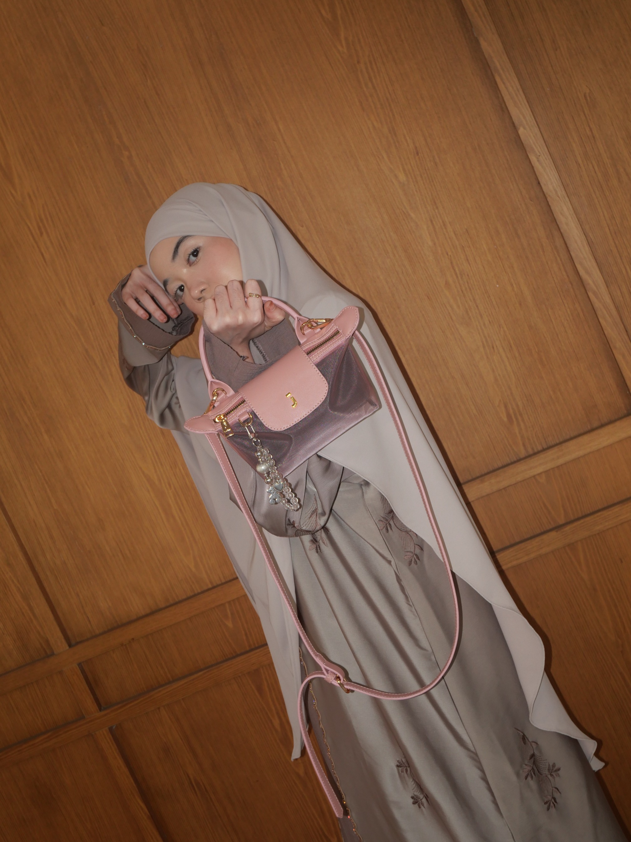 MOODY NEW CHARACTER - MESH SERIES