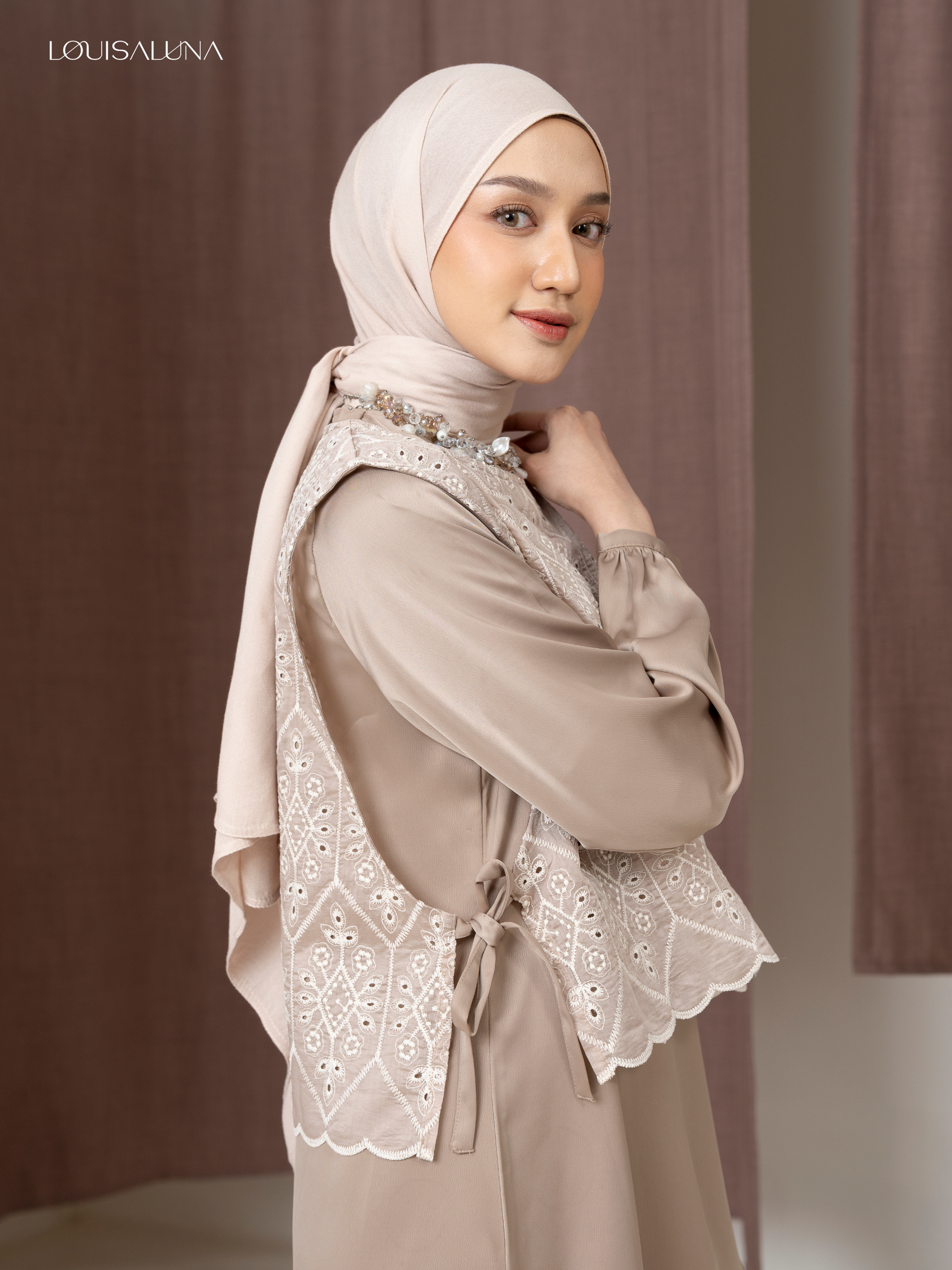 Lona Set