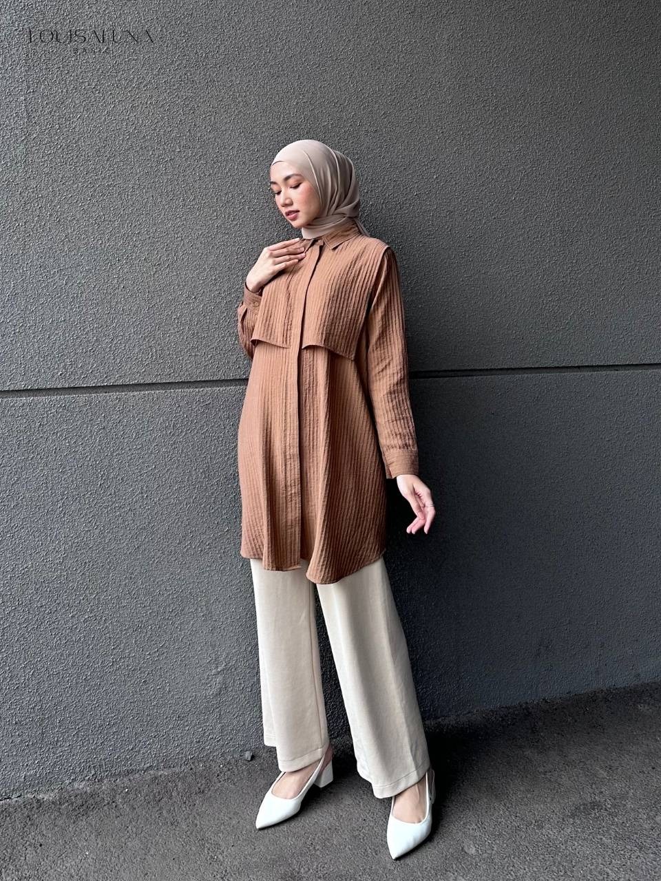 Lura Tunic