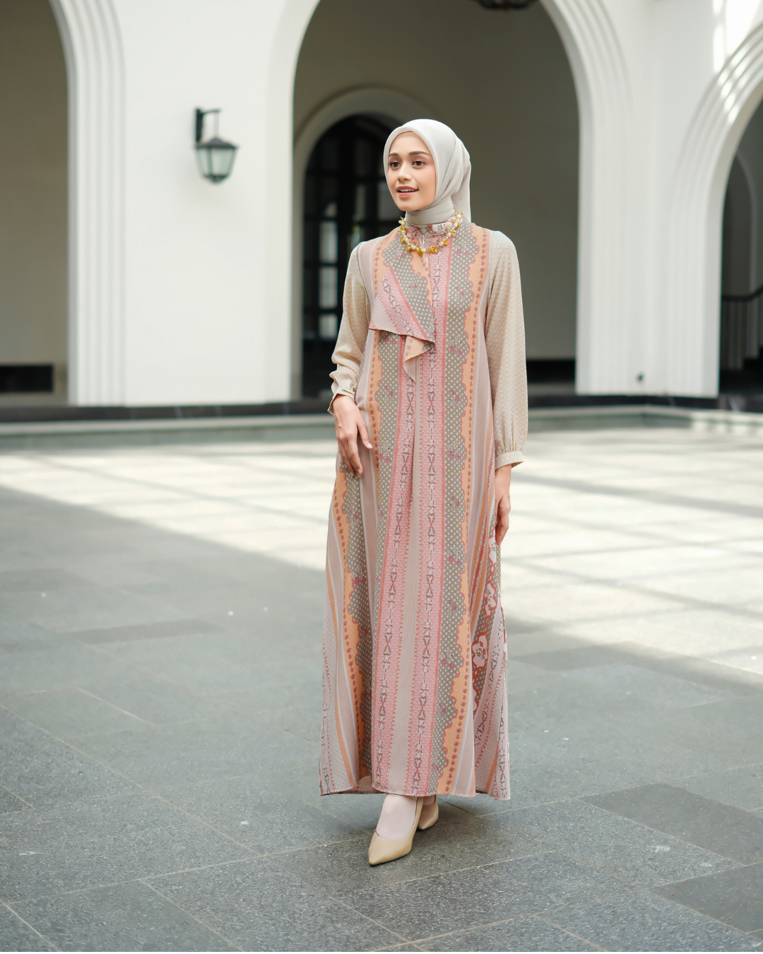 Ghazia Sarimbit Apricot