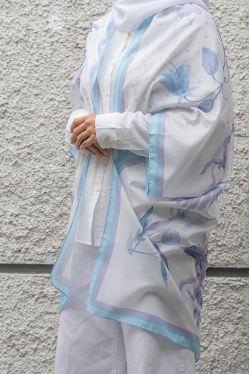 Image of OUTER White