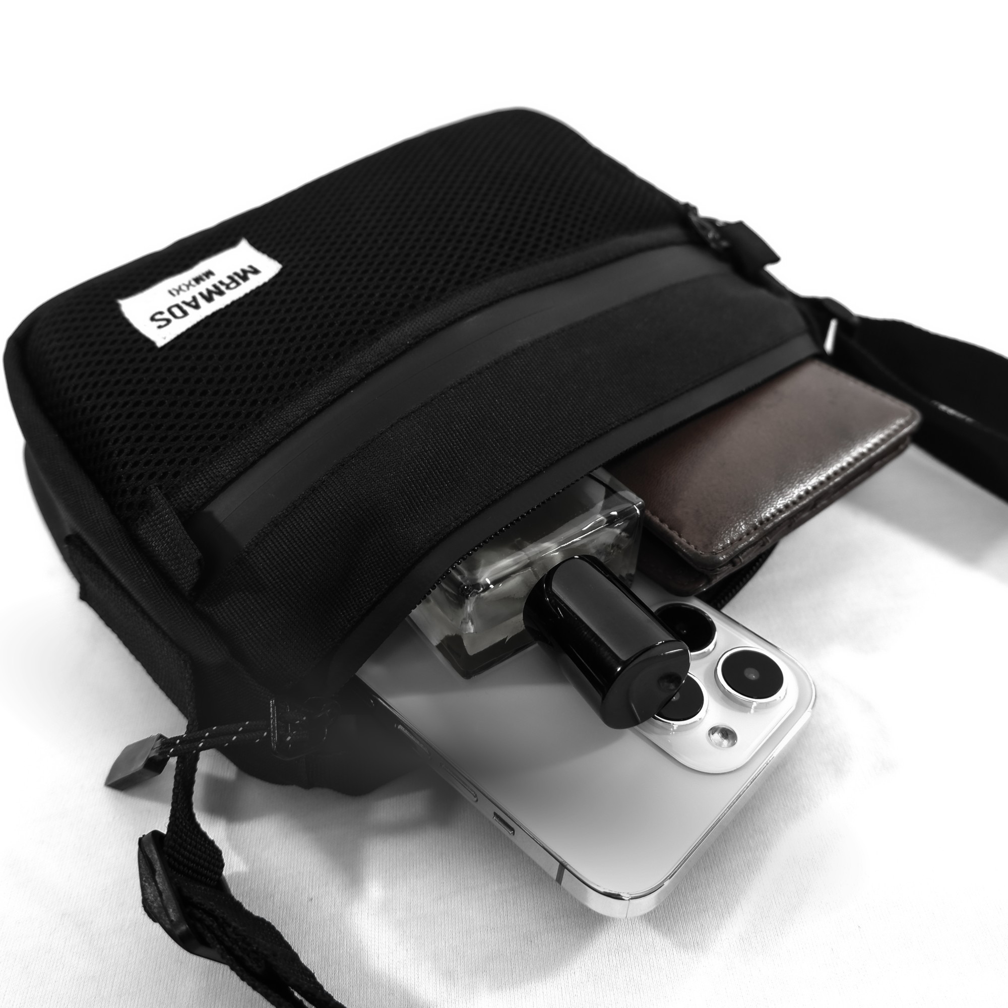 Farrell Sling Bag