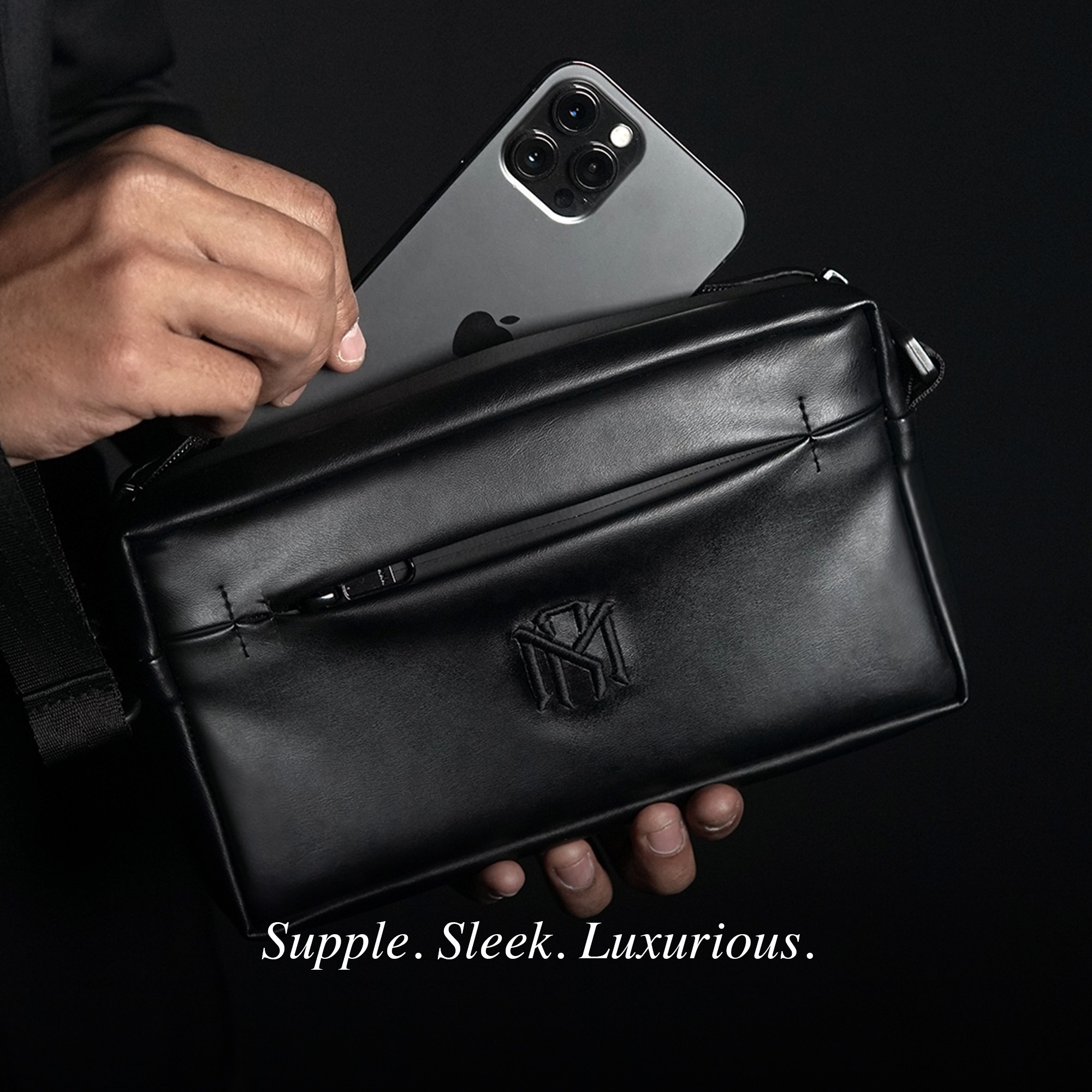  MILFORD Clutch Bag