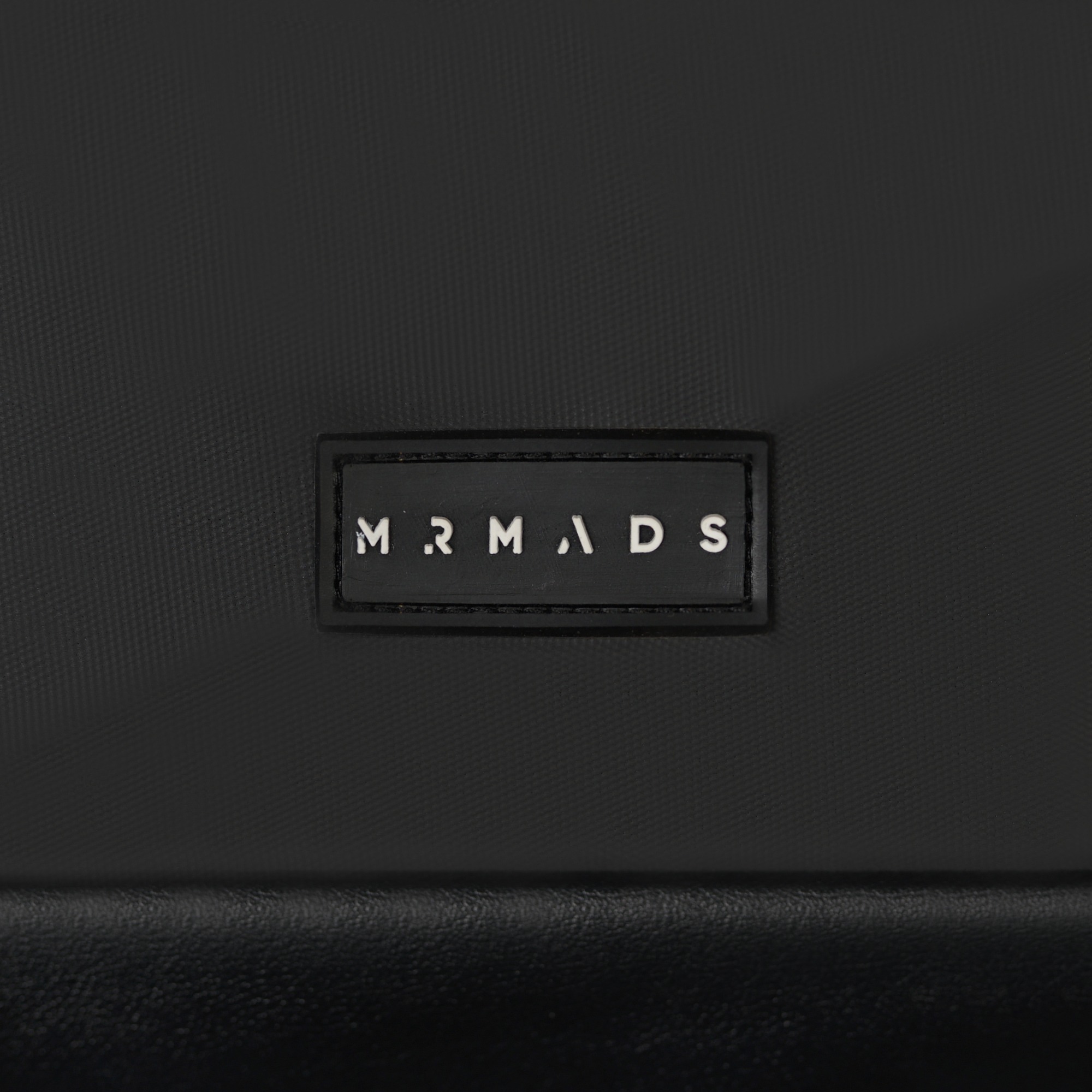 Gerald Sling Bag